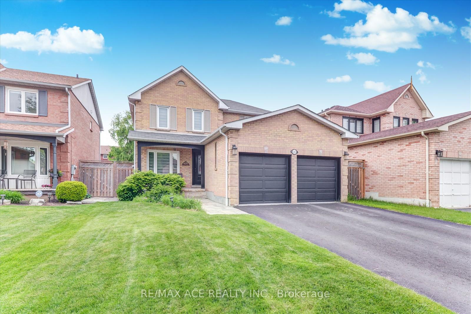 Photo 3 of 123 Sullivan Drive, Ajax, Central — HOMEH
