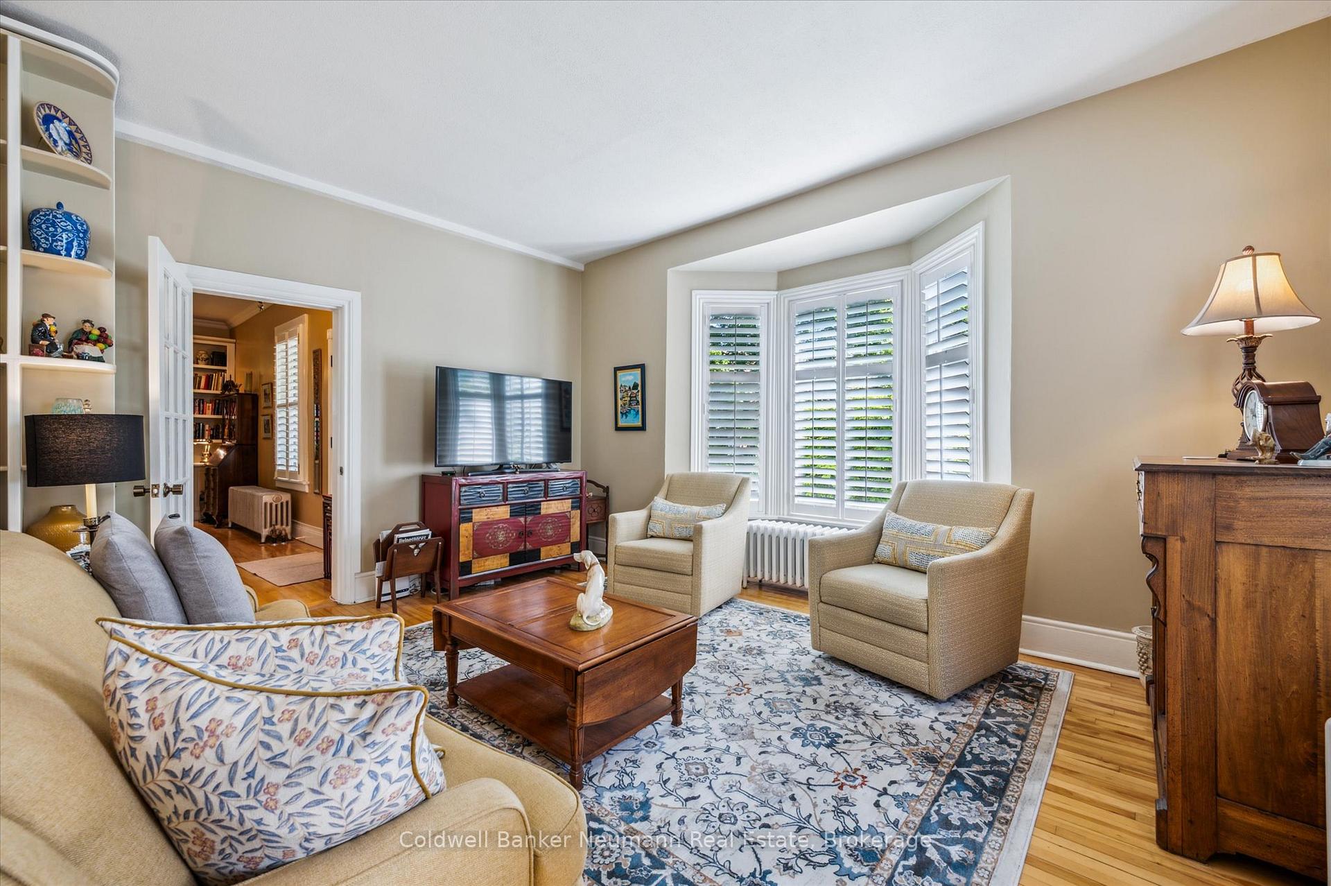 Photo 29 of 104 Stuart Street, Guelph, St. George's — HOMEH