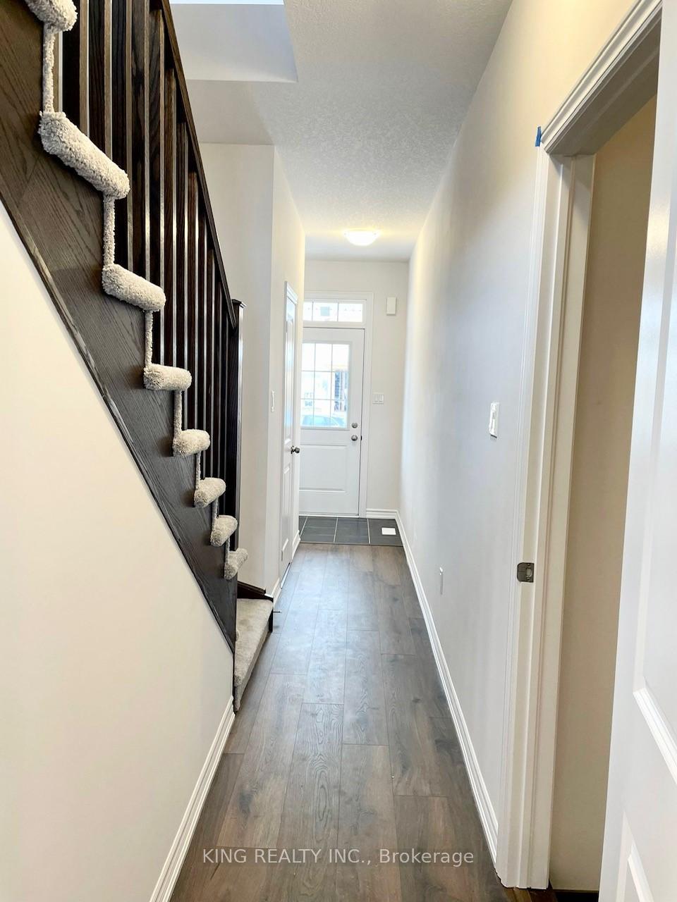 Photo 13 of 31 Elsegood Drive, Guelph, Kortright East — HOMEH