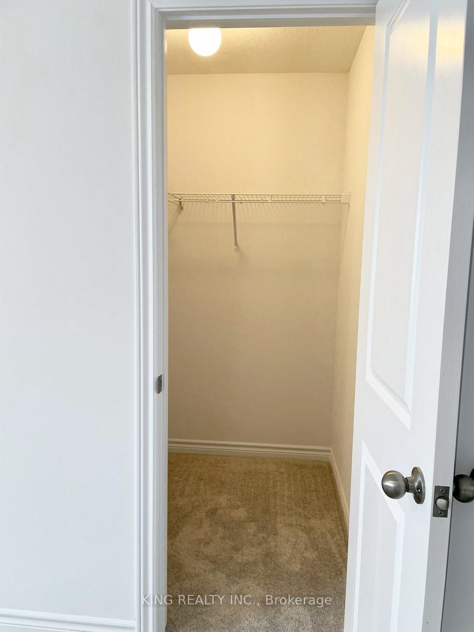 Photo 29 of 31 Elsegood Drive, Guelph, Kortright East — HOMEH
