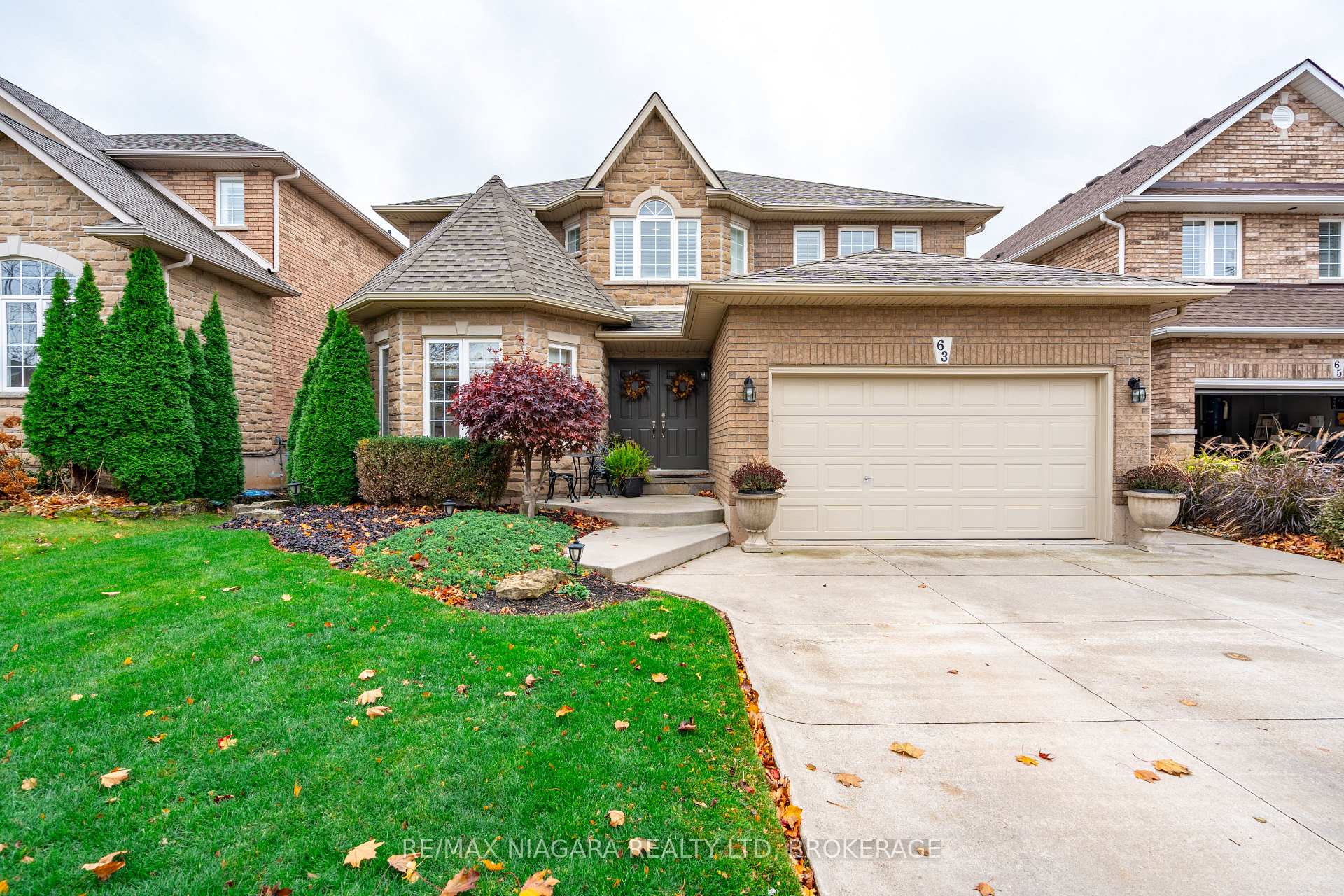 Photo 1 of 63 Hickory Crescent, Grimsby, Grimsby West — HOMEH