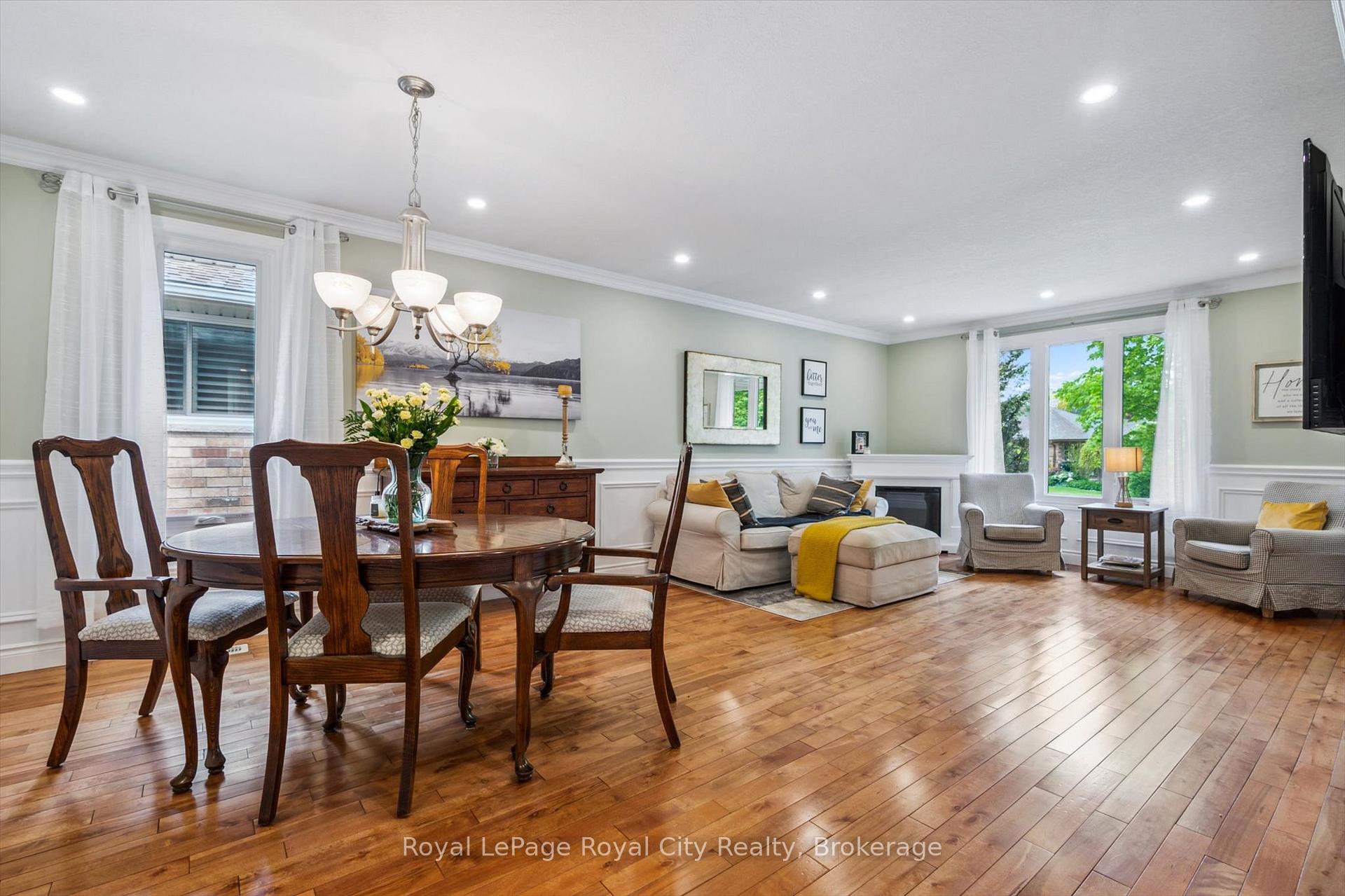Photo 9 of 138 Pheasant Run Drive, Guelph, Kortright Hills — HOMEH