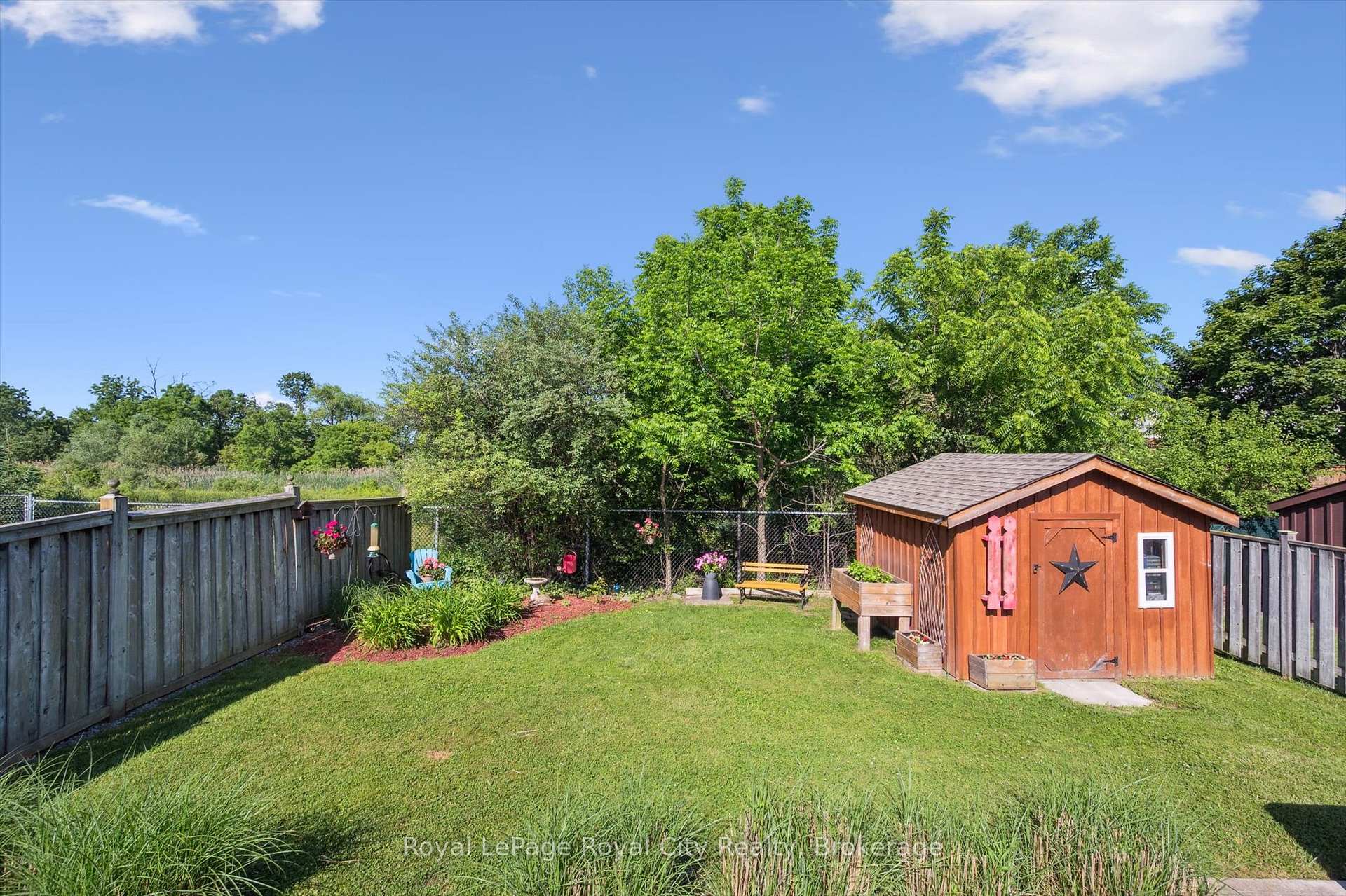 Photo 28 of 138 Pheasant Run Drive, Guelph, Kortright Hills — HOMEH