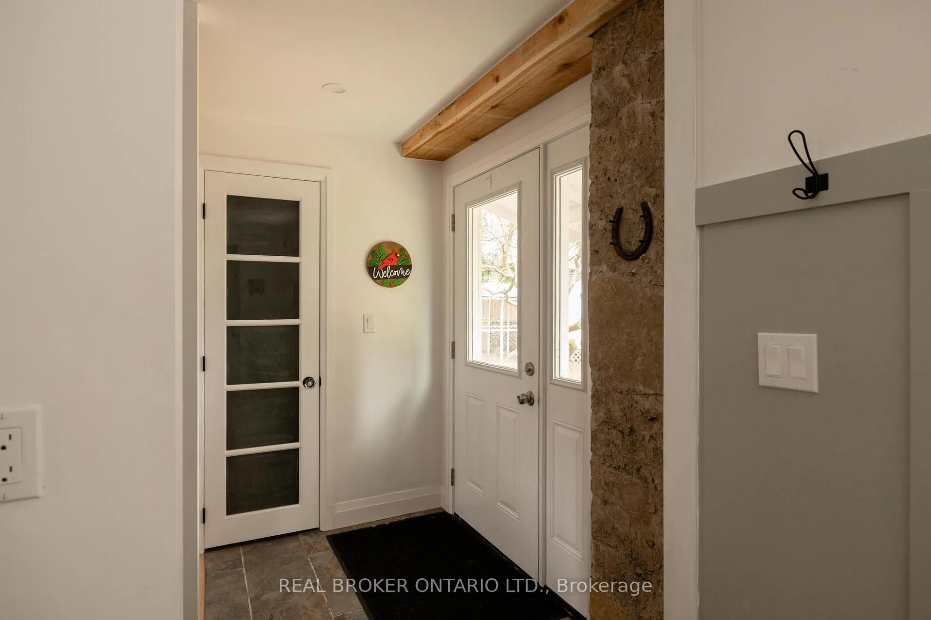 Photo 7 of 145 Garafraxa Street E, Centre Wellington, Fergus — HOMEH