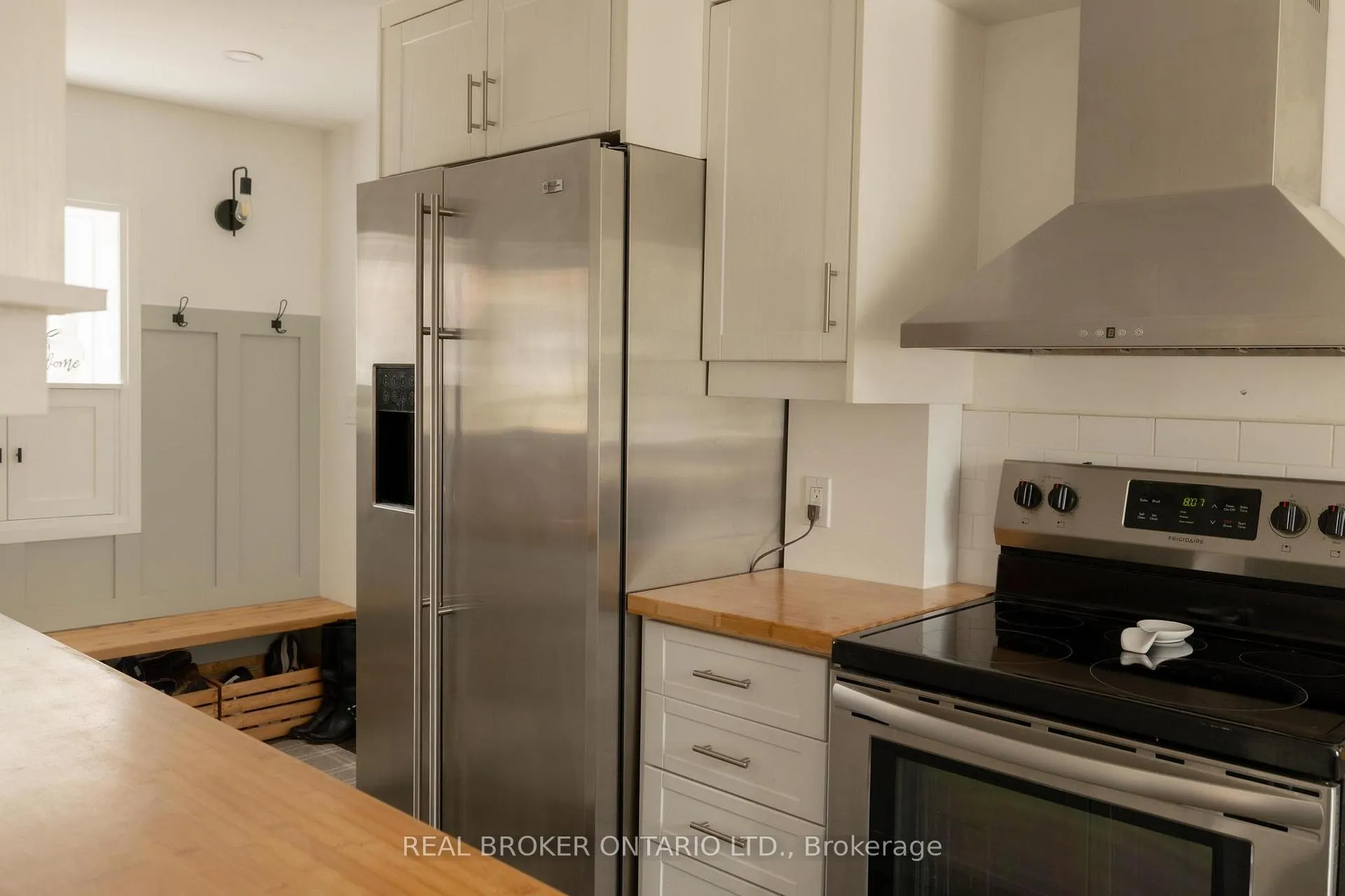 Photo 15 of 145 Garafraxa Street E, Centre Wellington, Fergus — HOMEH