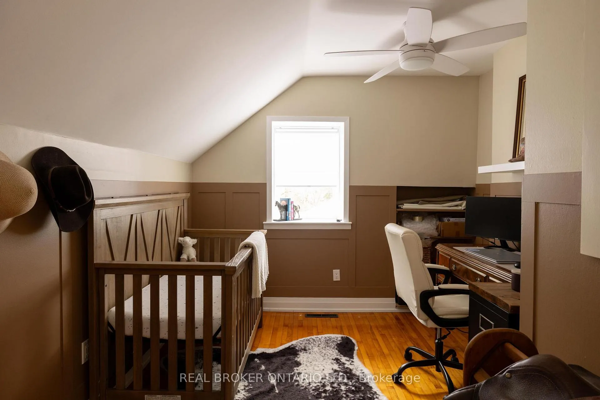 Photo 23 of 145 Garafraxa Street E, Centre Wellington, Fergus — HOMEH
