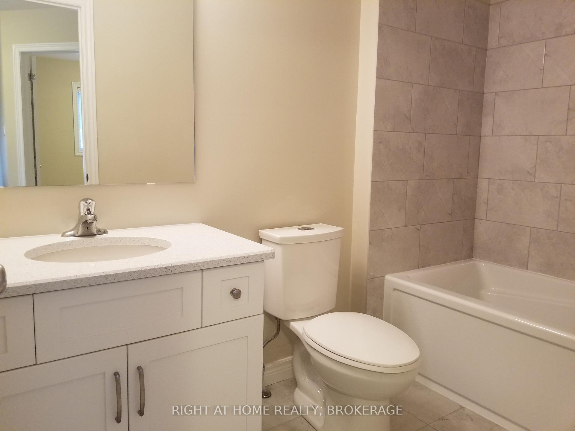 Photo 21 of 32 drone Crescent, Guelph, Willow West/Sugarbush/West Acres — HOMEH