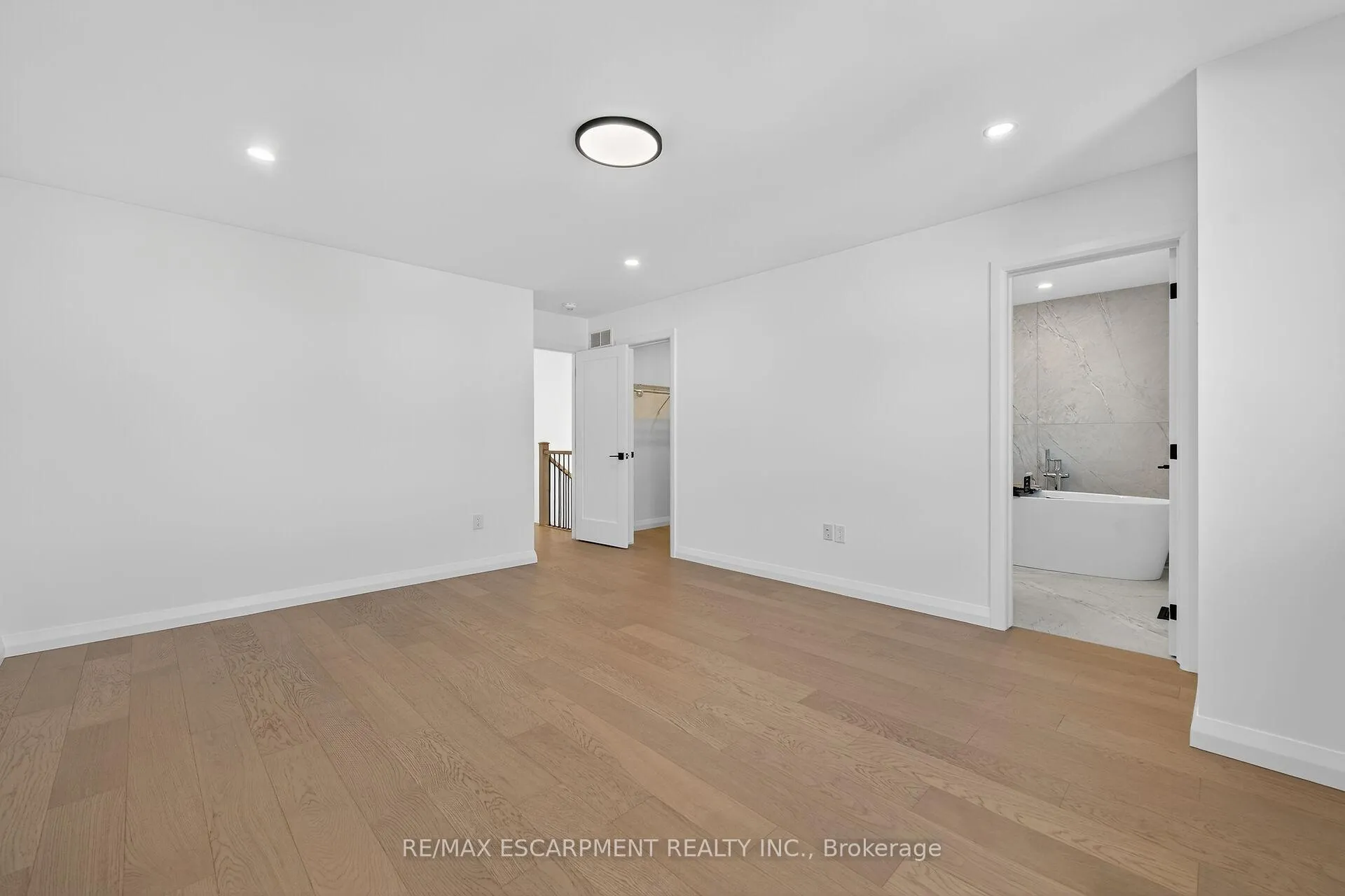 Photo 34 of 16 Sagewood Drive, Hamilton, Sheldon — HOMEH