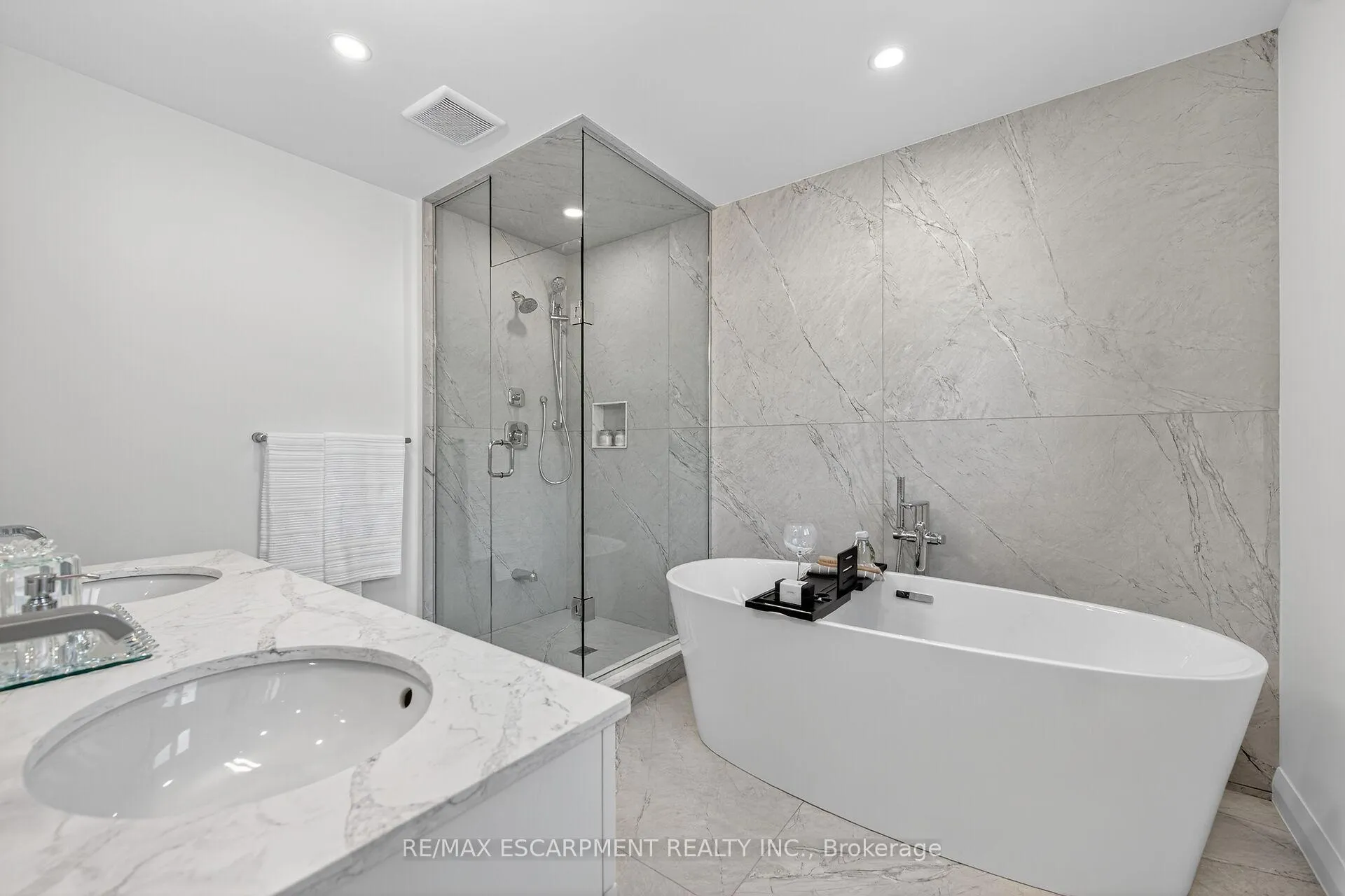 Photo 36 of 16 Sagewood Drive, Hamilton, Sheldon — HOMEH