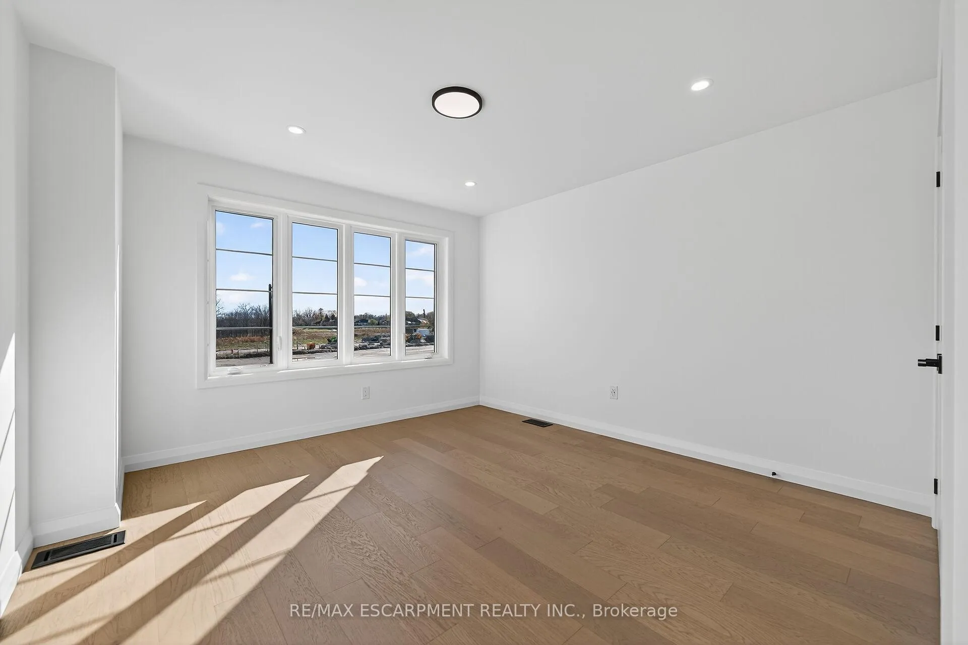 Photo 42 of 16 Sagewood Drive, Hamilton, Sheldon — HOMEH