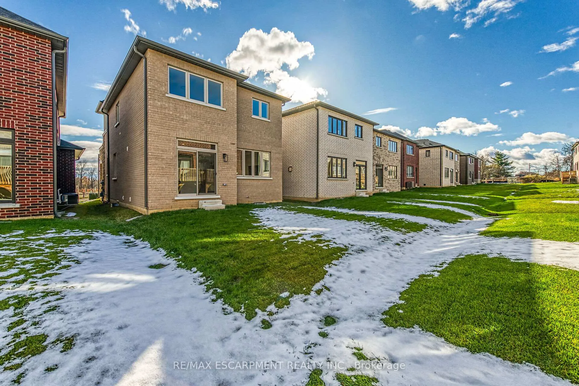 Photo 45 of 16 Sagewood Drive, Hamilton, Sheldon — HOMEH