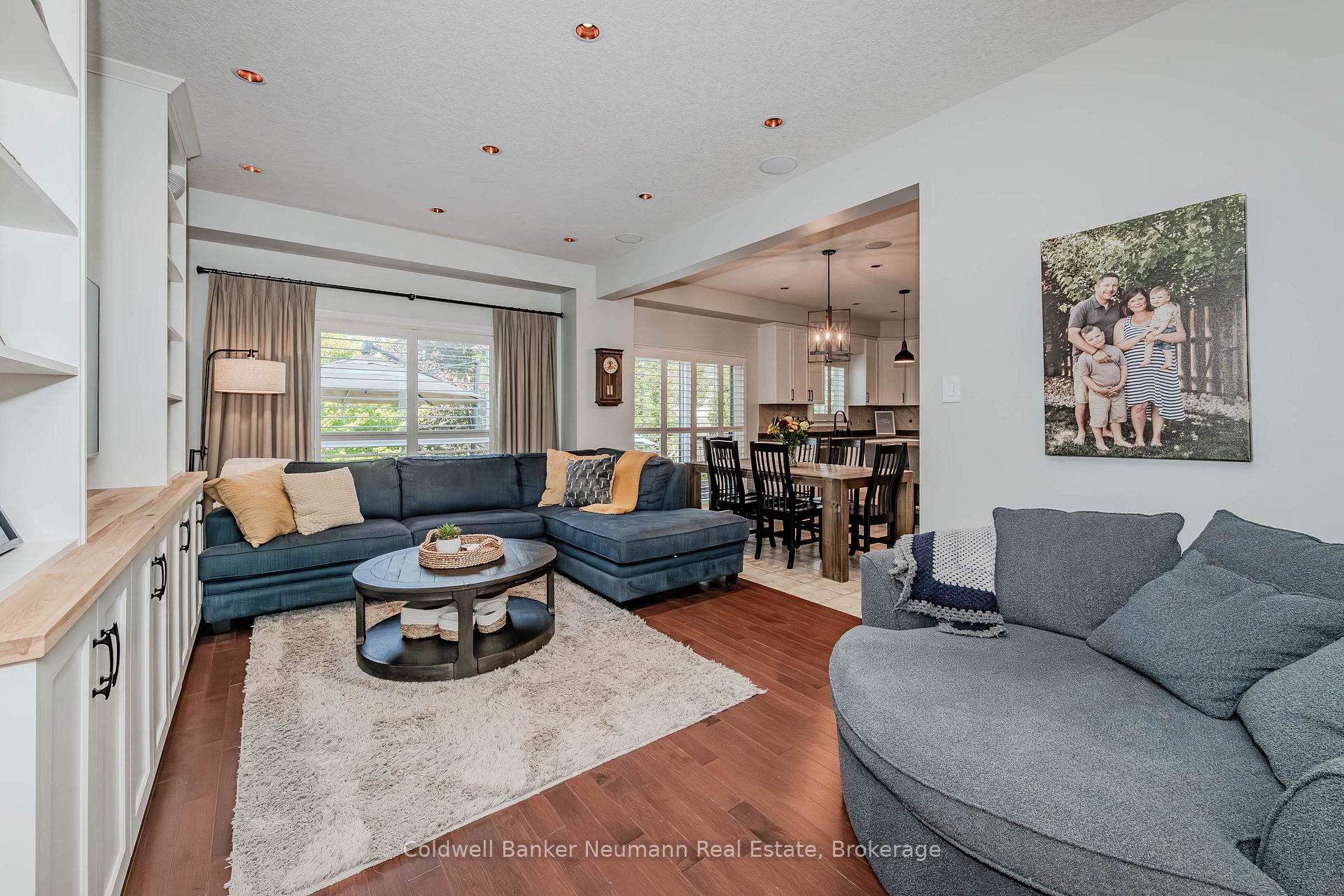 Photo 8 of 44 Hall Avenue, Guelph, Pineridge/Westminster Woods — HOMEH