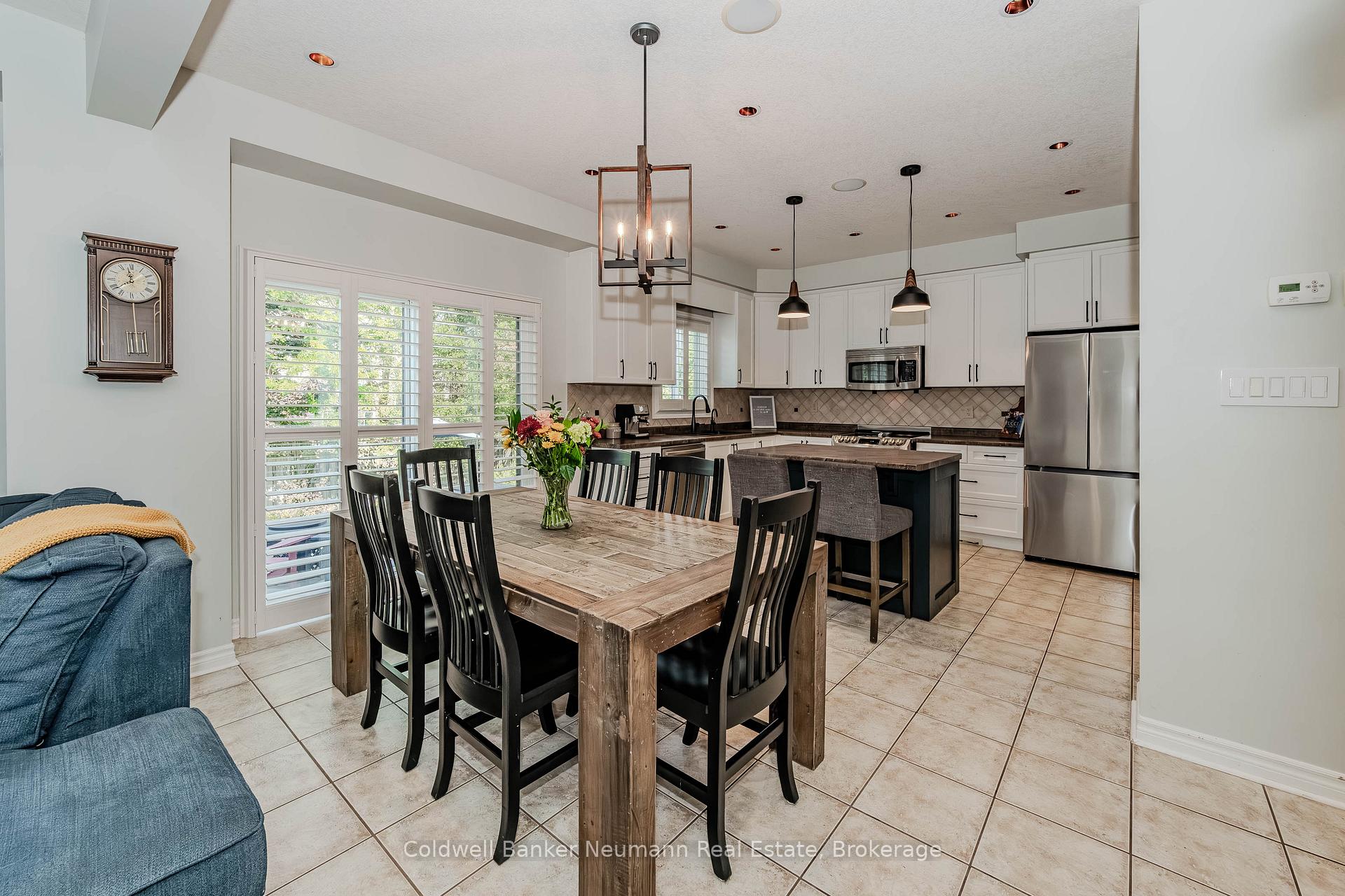Photo 10 of 44 Hall Avenue, Guelph, Pineridge/Westminster Woods — HOMEH