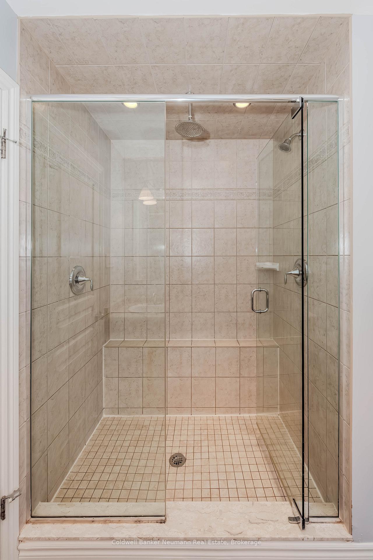 Photo 25 of 44 Hall Avenue, Guelph, Pineridge/Westminster Woods — HOMEH