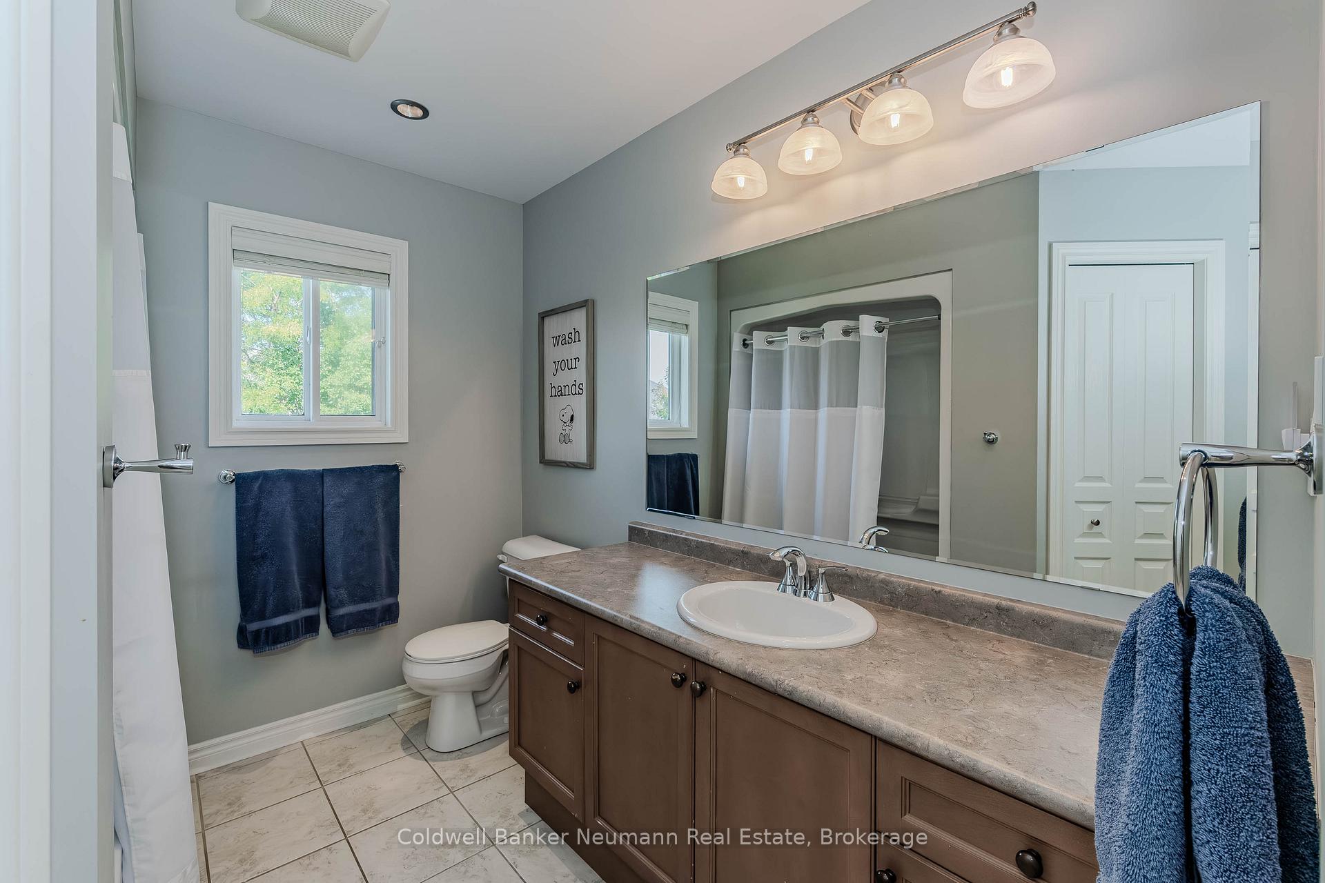 Photo 32 of 44 Hall Avenue, Guelph, Pineridge/Westminster Woods — HOMEH