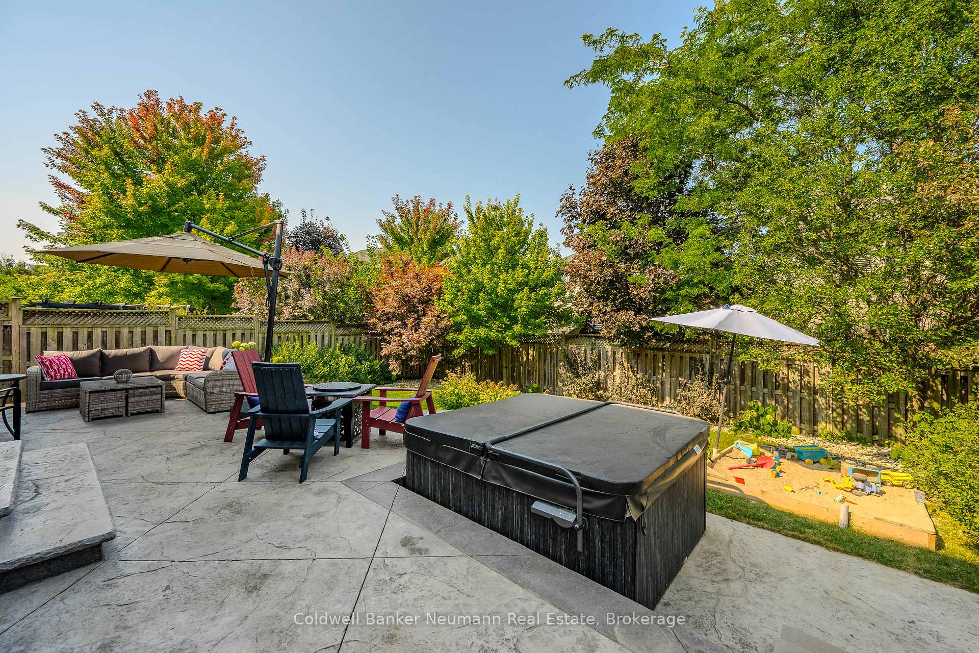 Photo 44 of 44 Hall Avenue, Guelph, Pineridge/Westminster Woods — HOMEH