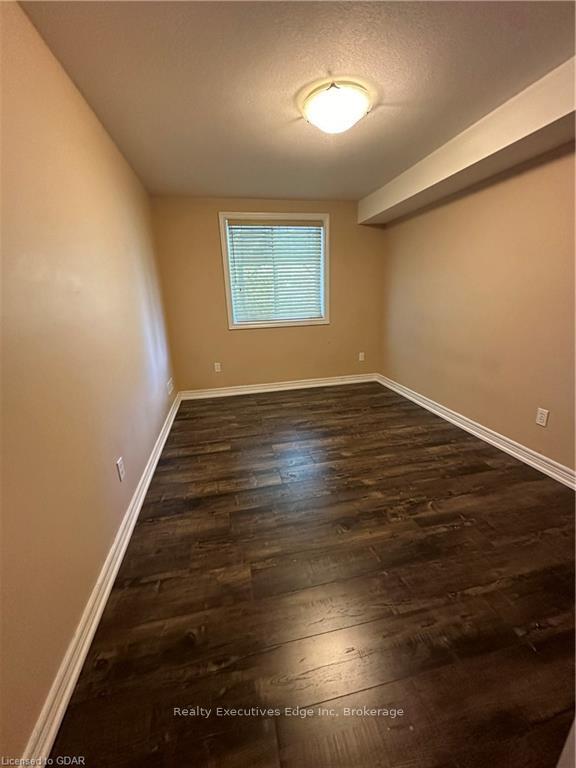 Photo 4 of 193 Clair Road W, Guelph, Clairfields/Hanlon Business Park — HOMEH