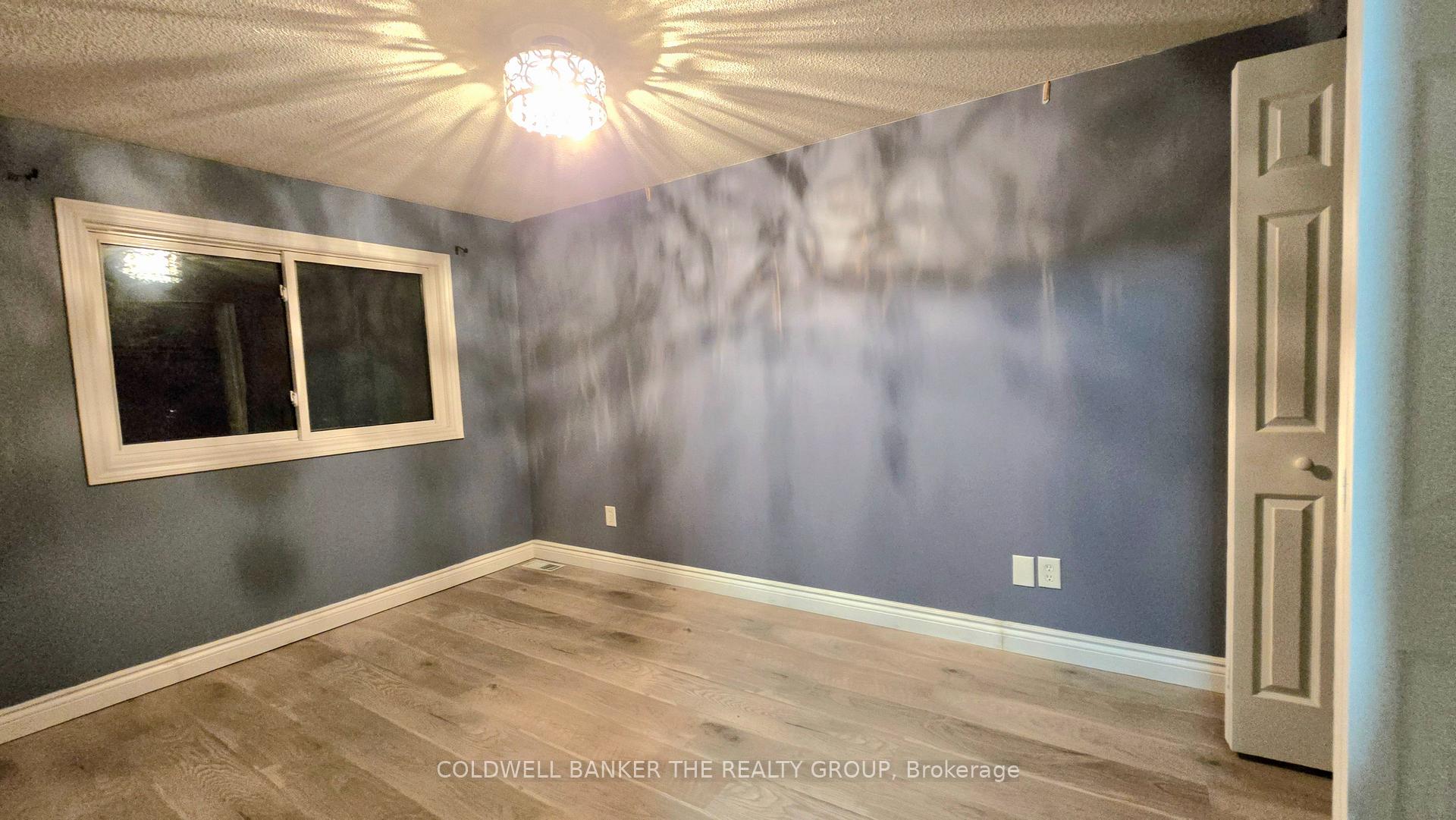 Photo 5 of 218 Cole Road, Guelph, Kortright West — HOMEH
