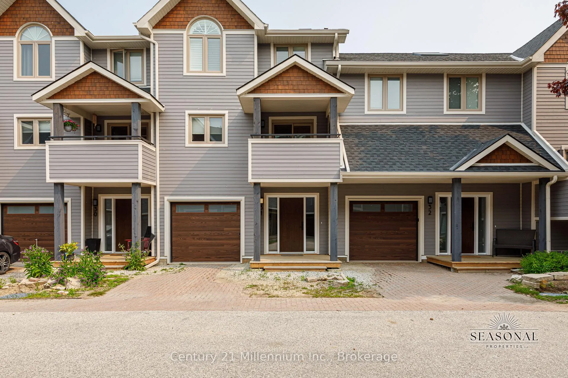 Photo 2 of 31 Starboard Road, Collingwood — HOMEH