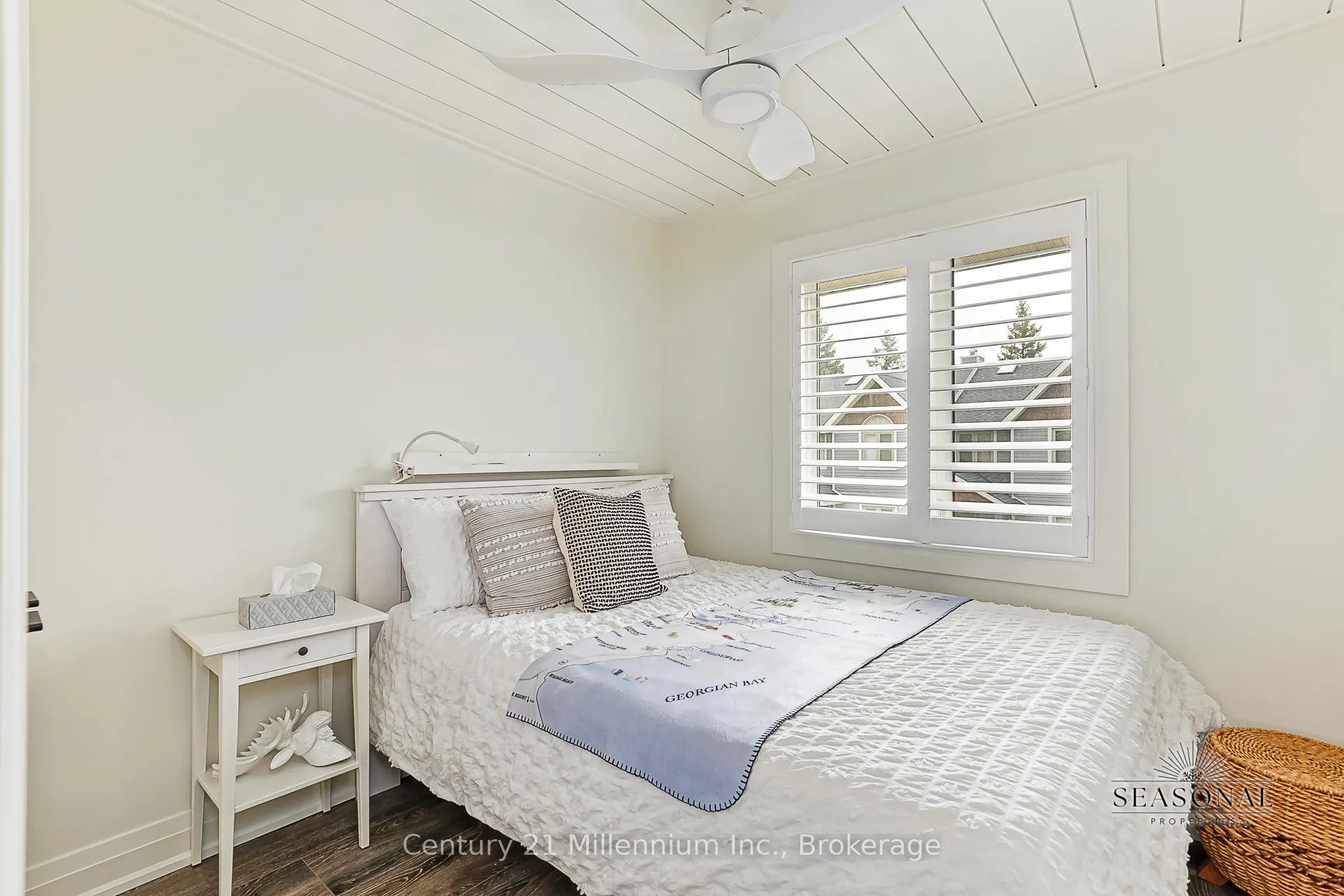 Photo 31 of 31 Starboard Road, Collingwood — HOMEH