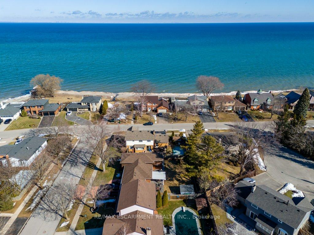 Photo 9 of 28 Bal Harbour Drive, Grimsby, Grimsby Beach — HOMEH