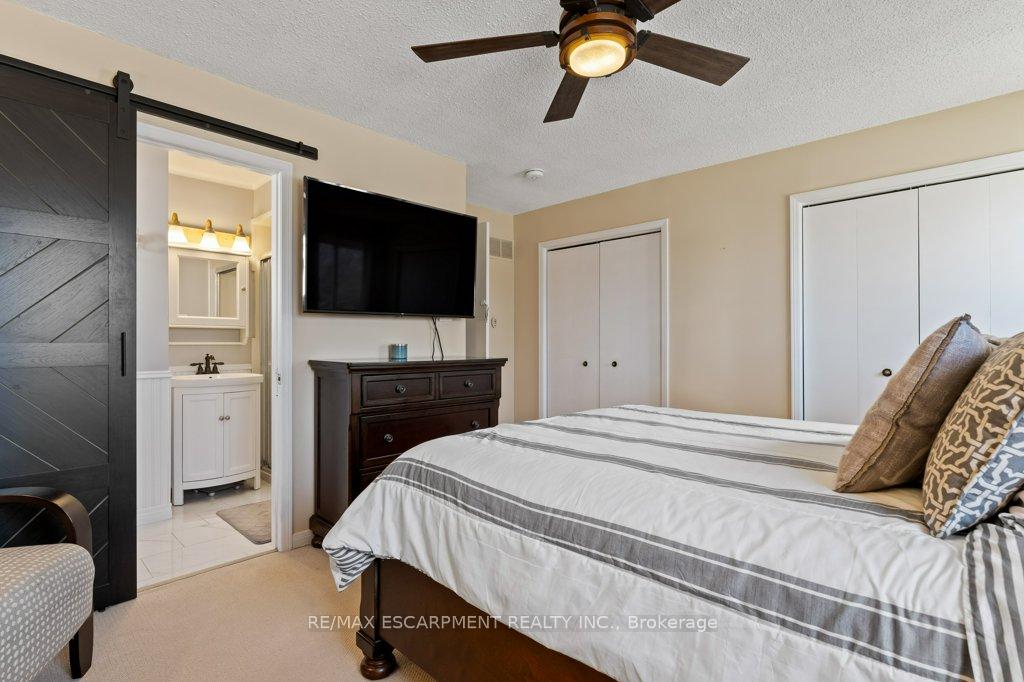 Photo 36 of 28 Bal Harbour Drive, Grimsby, Grimsby Beach — HOMEH