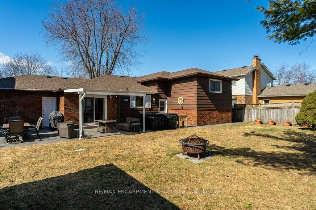 Photo 39 of 28 Bal Harbour Drive, Grimsby, Grimsby Beach — HOMEH