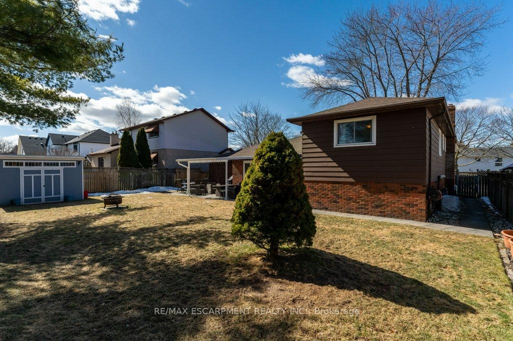 Photo 45 of 28 Bal Harbour Drive, Grimsby, Grimsby Beach — HOMEH