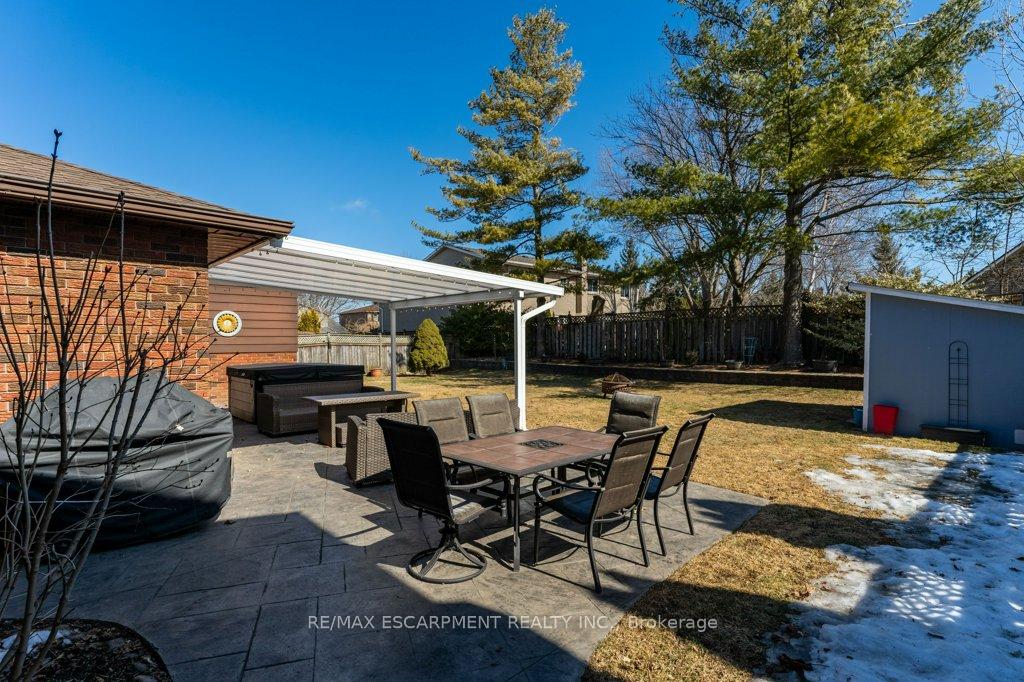 Photo 46 of 28 Bal Harbour Drive, Grimsby, Grimsby Beach — HOMEH