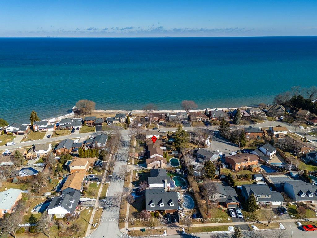 Photo 47 of 28 Bal Harbour Drive, Grimsby, Grimsby Beach — HOMEH