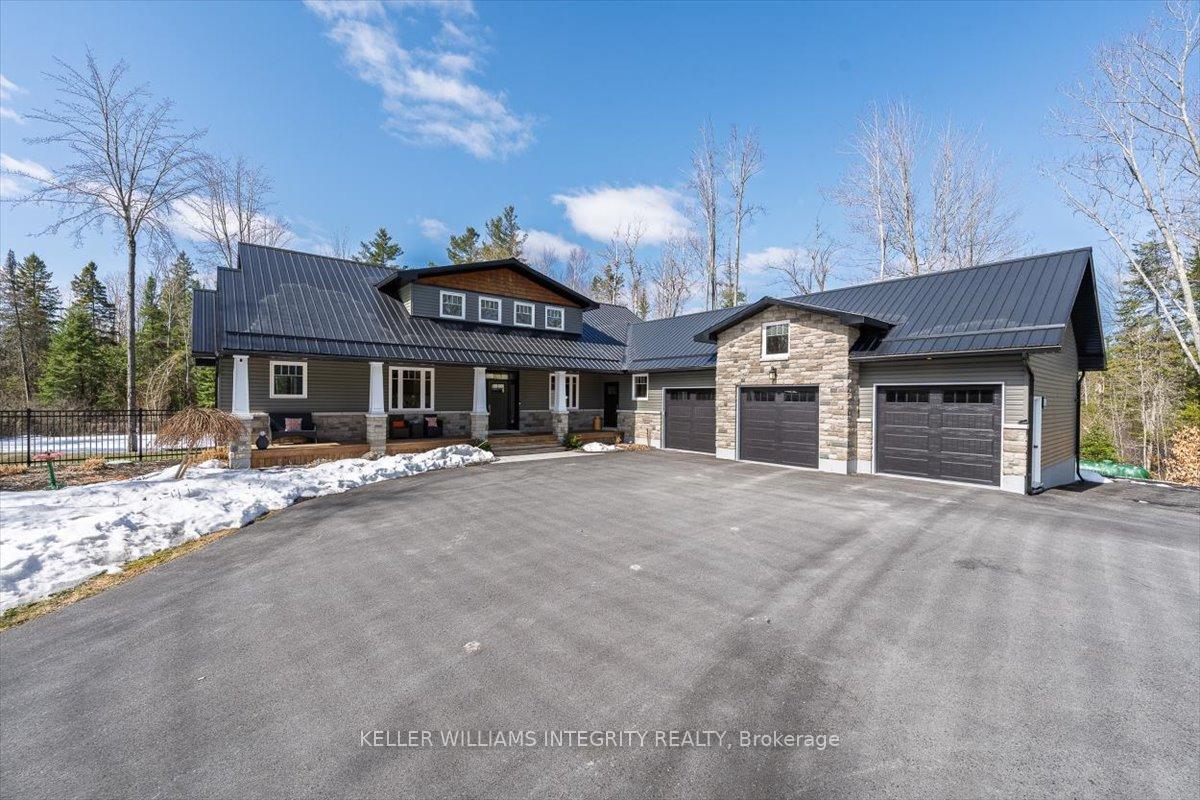 Photo 1 of 838 Glenashton Road, Beckwith, Beckwith Twp — HOMEH