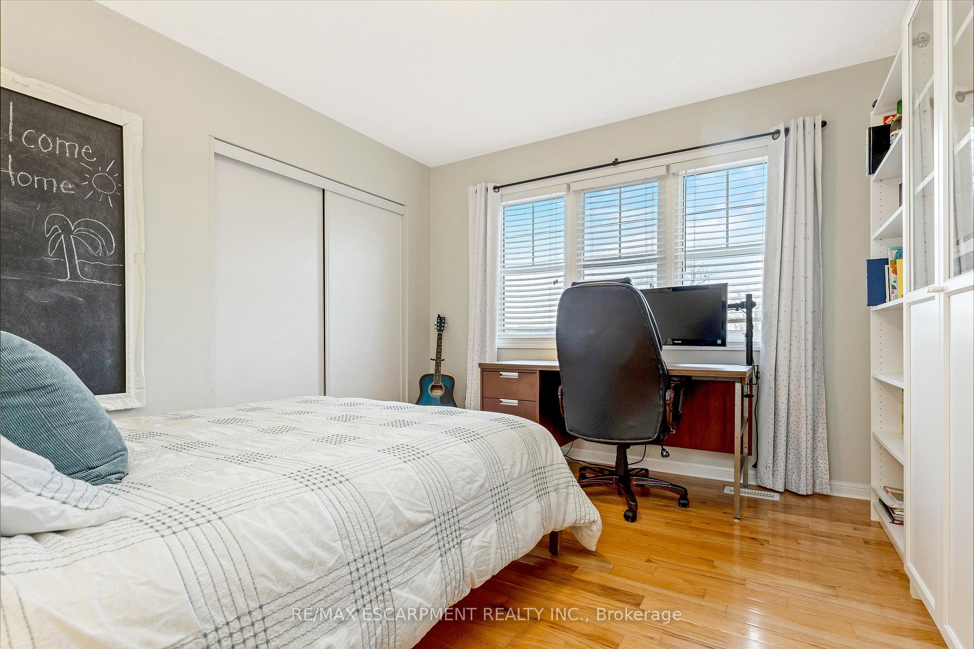 Photo 23 of 279 Leiterman Drive, Milton, Willmott — HOMEH