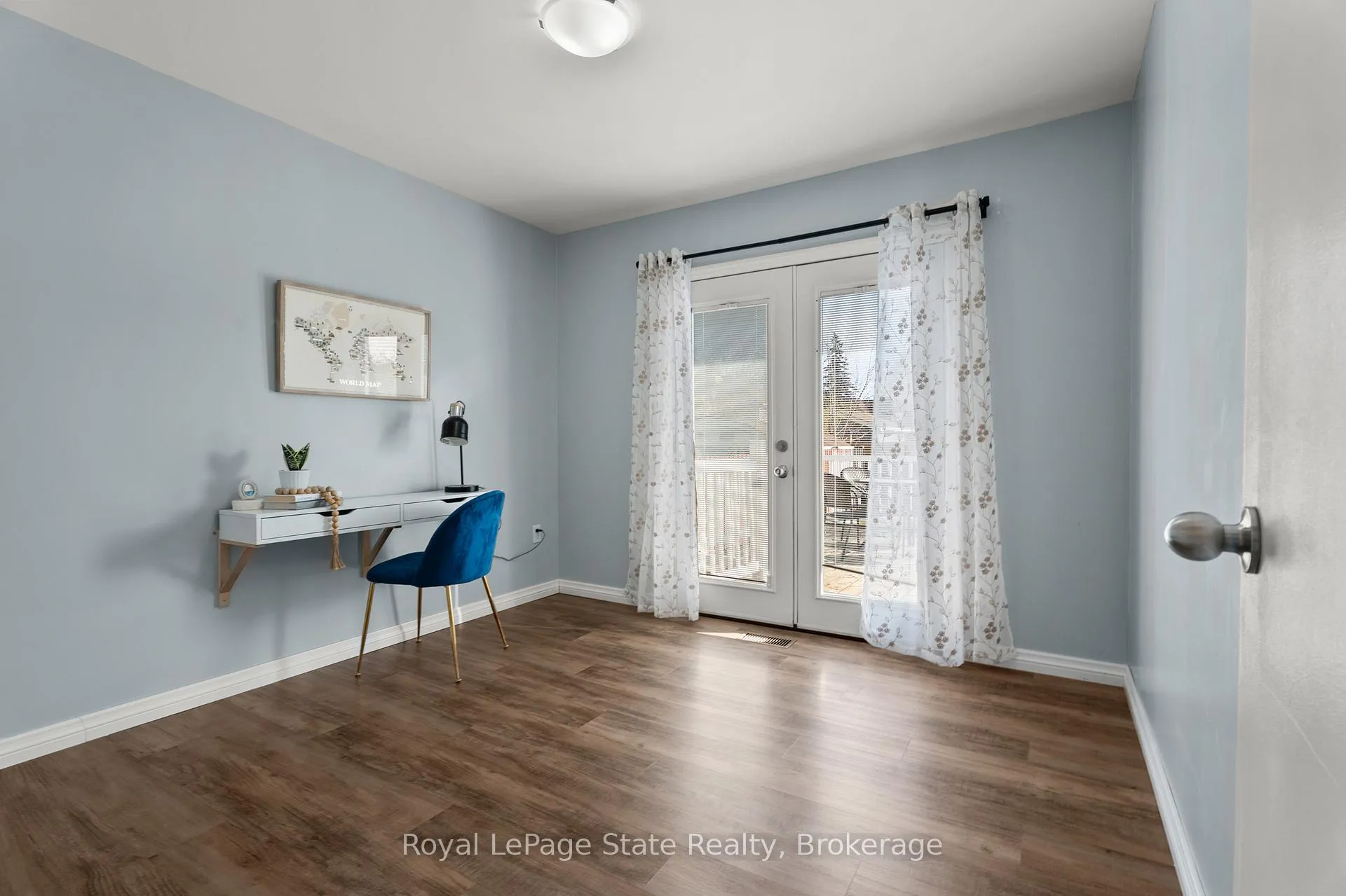 Photo 11 of 215 Berkindale Drive, Hamilton, Riverdale — HOMEH