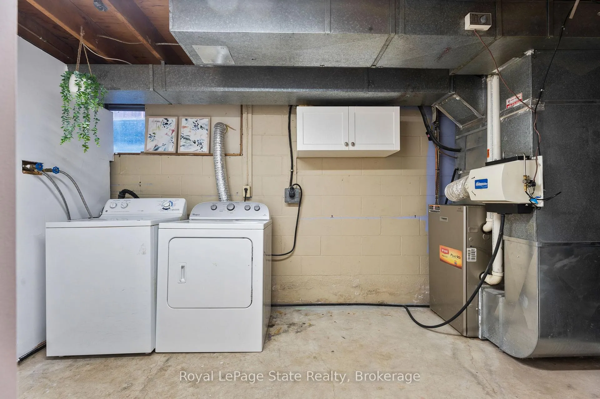 Photo 19 of 215 Berkindale Drive, Hamilton, Riverdale — HOMEH