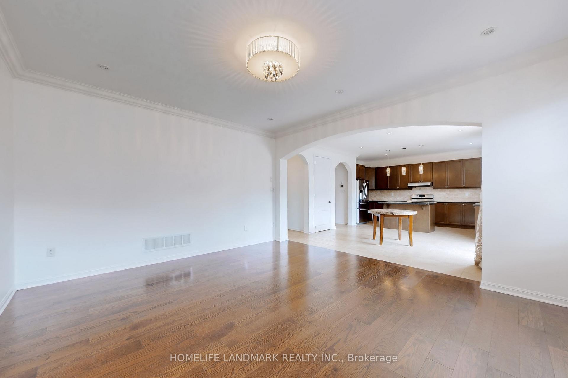 Photo 11 of 942 Drysdale Crescent, Milton, Willmott — HOMEH