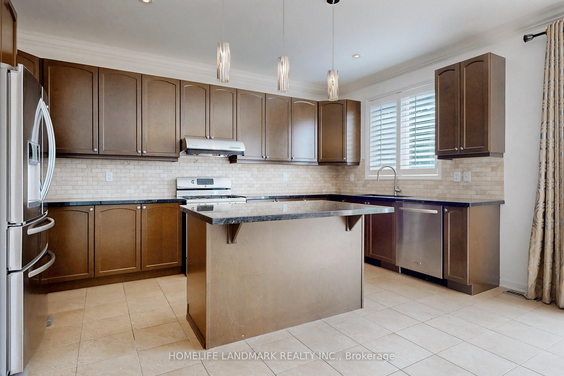 Photo 14 of 942 Drysdale Crescent, Milton, Willmott — HOMEH