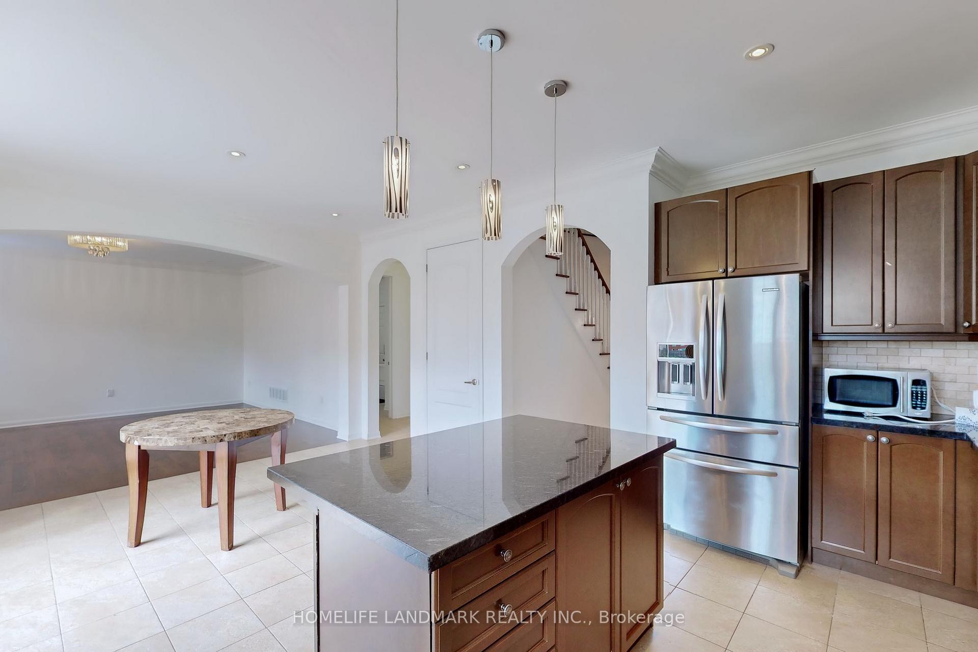 Photo 17 of 942 Drysdale Crescent, Milton, Willmott — HOMEH