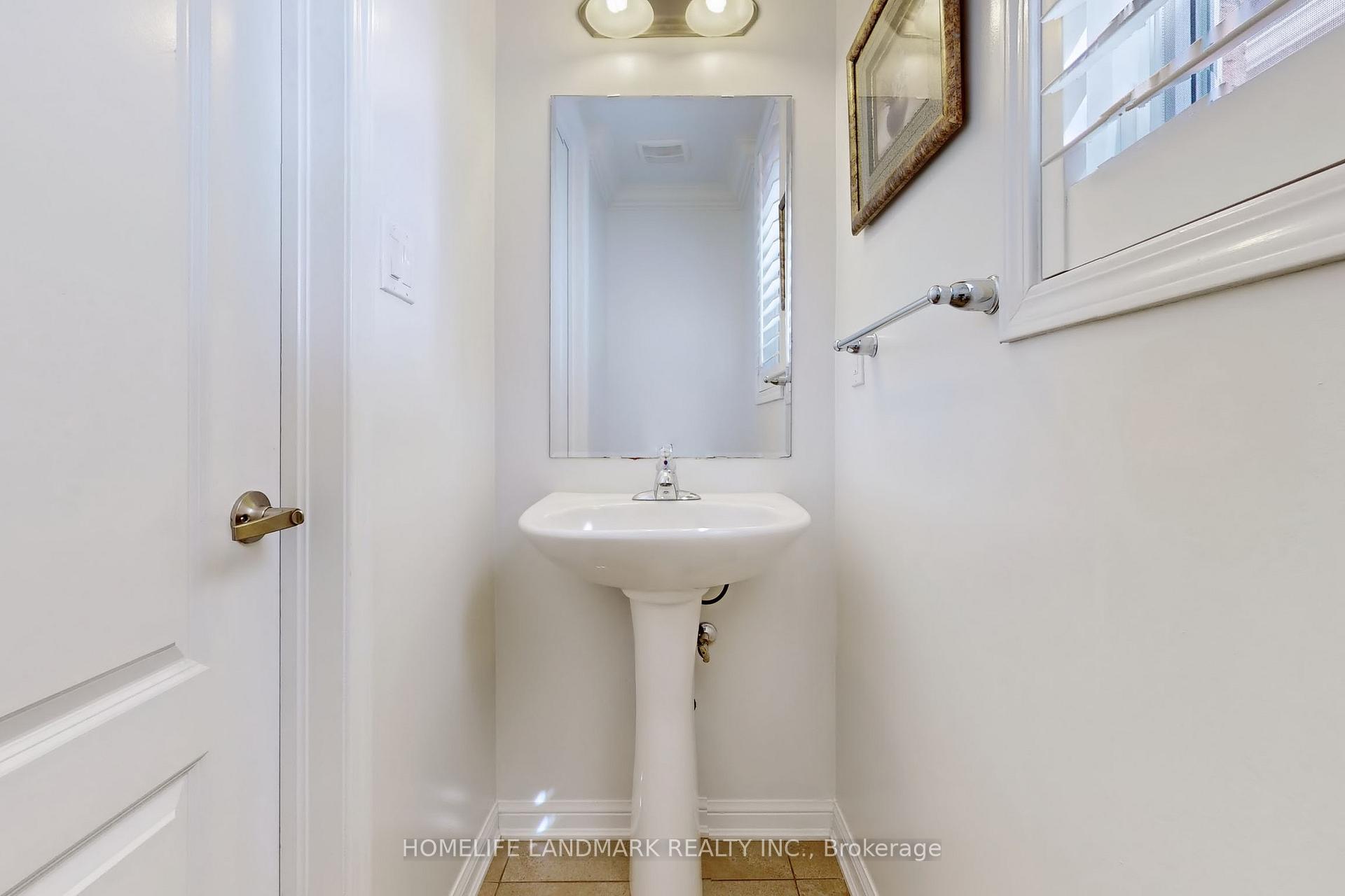Photo 20 of 942 Drysdale Crescent, Milton, Willmott — HOMEH