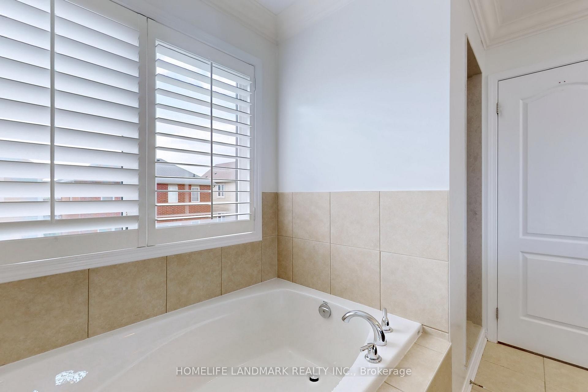 Photo 27 of 942 Drysdale Crescent, Milton, Willmott — HOMEH