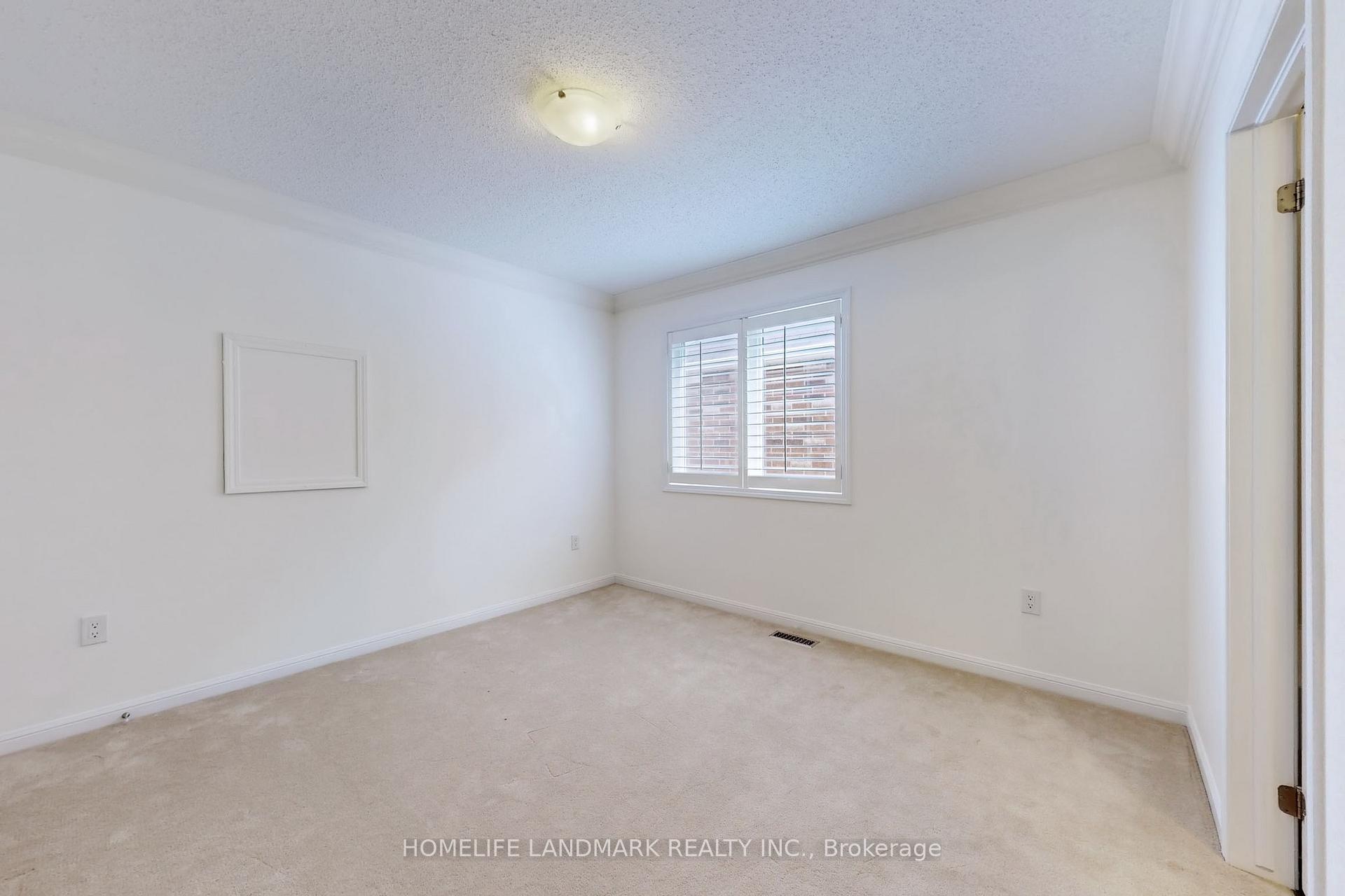 Photo 30 of 942 Drysdale Crescent, Milton, Willmott — HOMEH