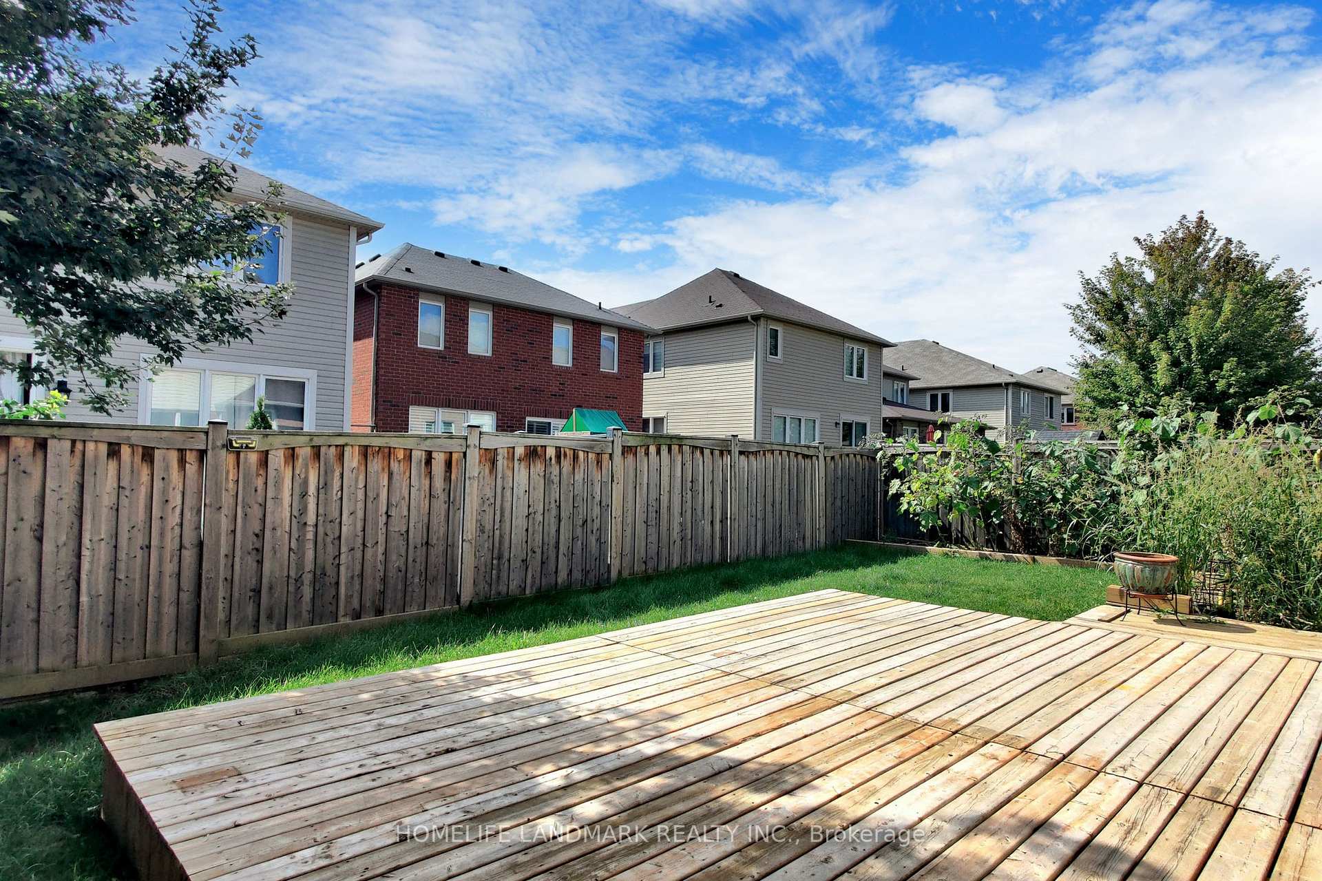 Photo 38 of 942 Drysdale Crescent, Milton, Willmott — HOMEH