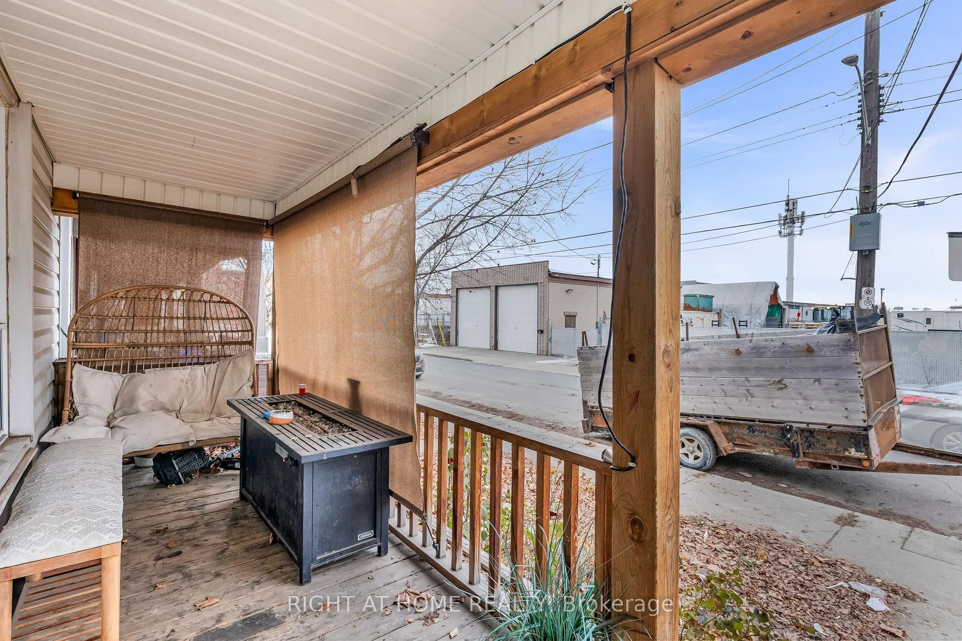 Photo 9 of 207 Lottridge Street, Hamilton, Stipley — HOMEH