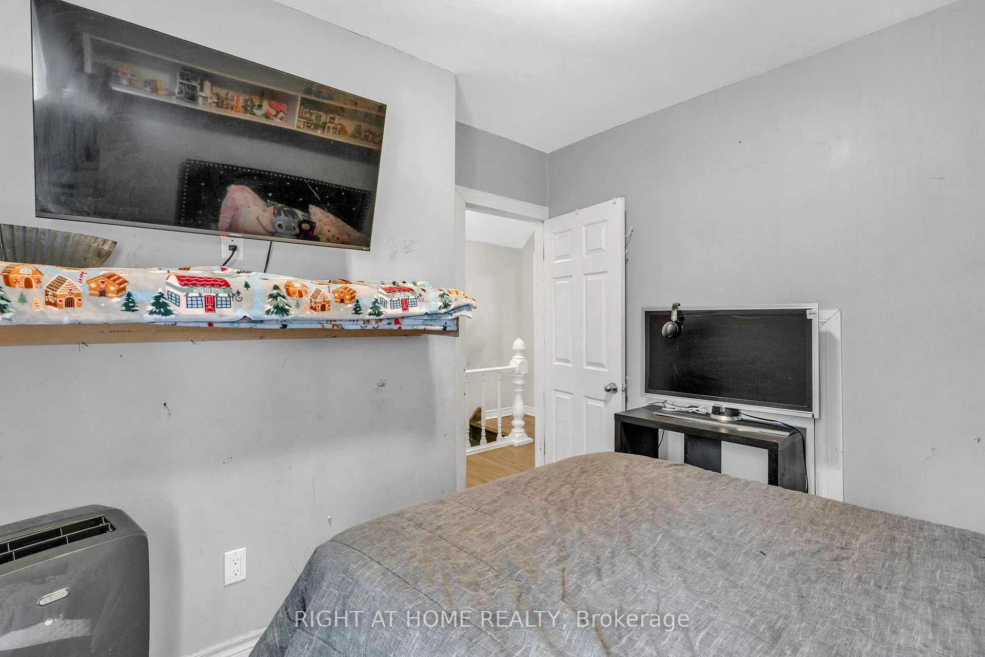 Photo 22 of 207 Lottridge Street, Hamilton, Stipley — HOMEH