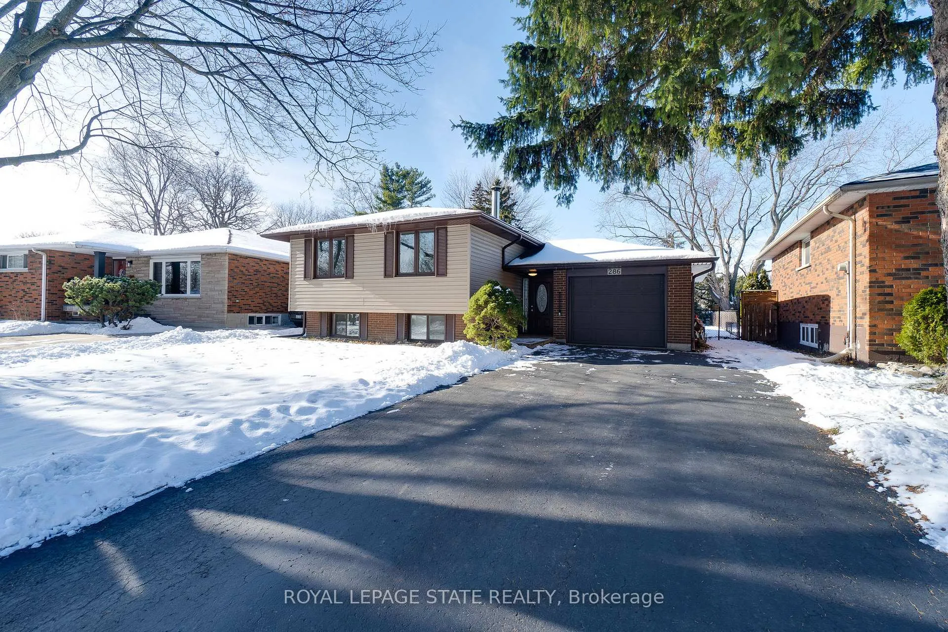 Photo 2 of 286 West 18th Street, Hamilton, Rolston — HOMEH