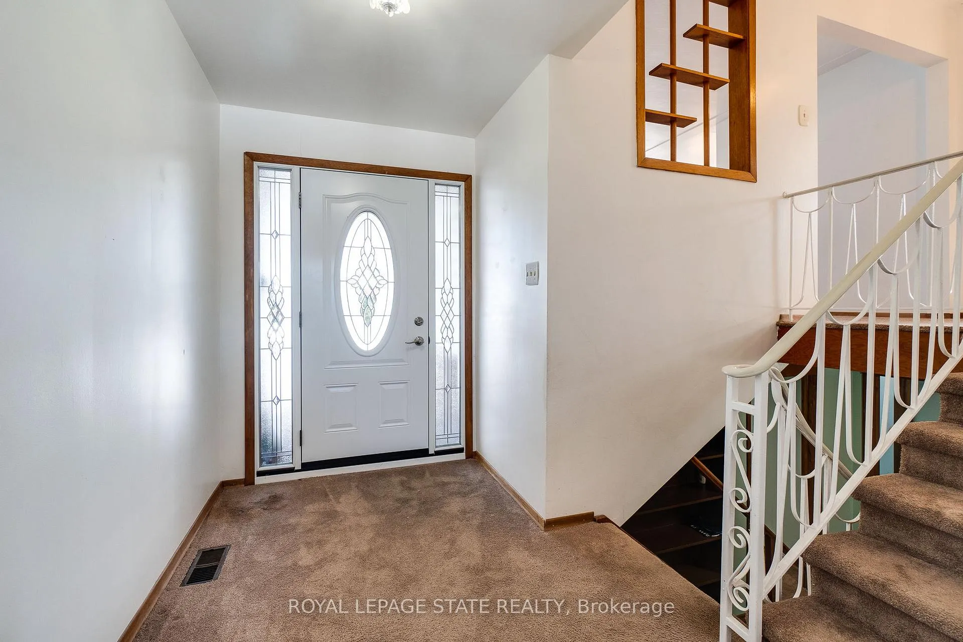 Photo 6 of 286 West 18th Street, Hamilton, Rolston — HOMEH