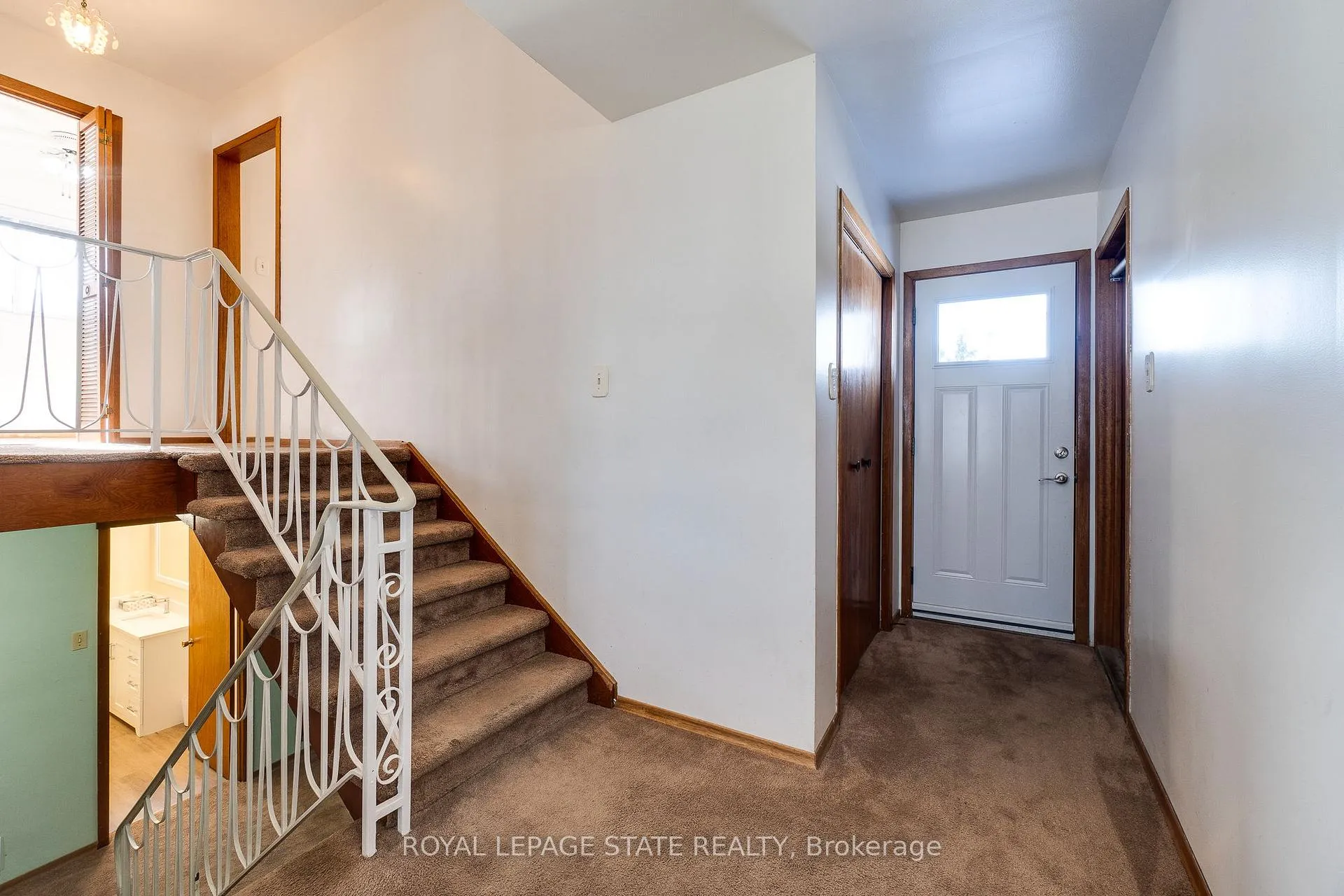 Photo 7 of 286 West 18th Street, Hamilton, Rolston — HOMEH