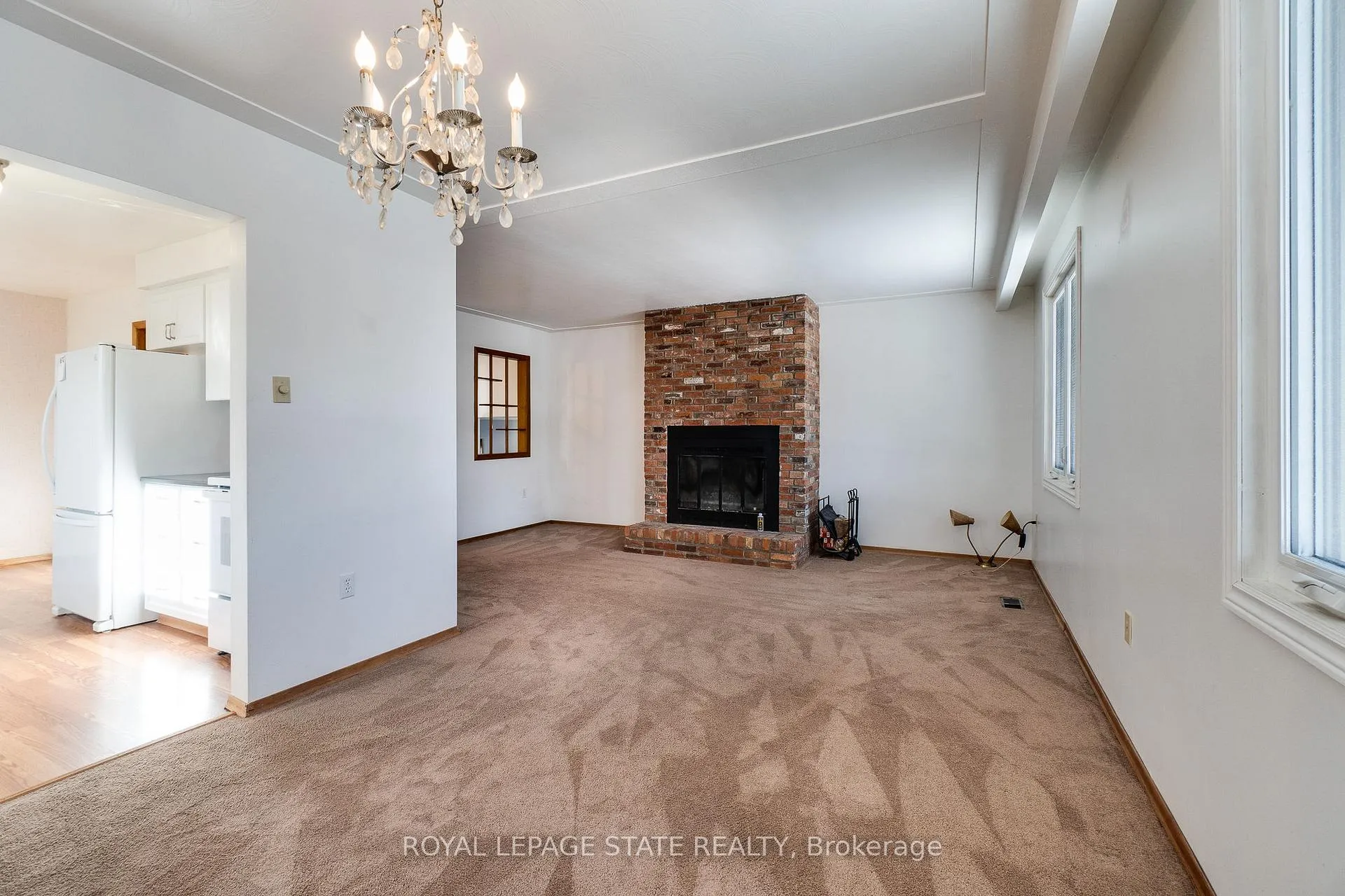Photo 16 of 286 West 18th Street, Hamilton, Rolston — HOMEH