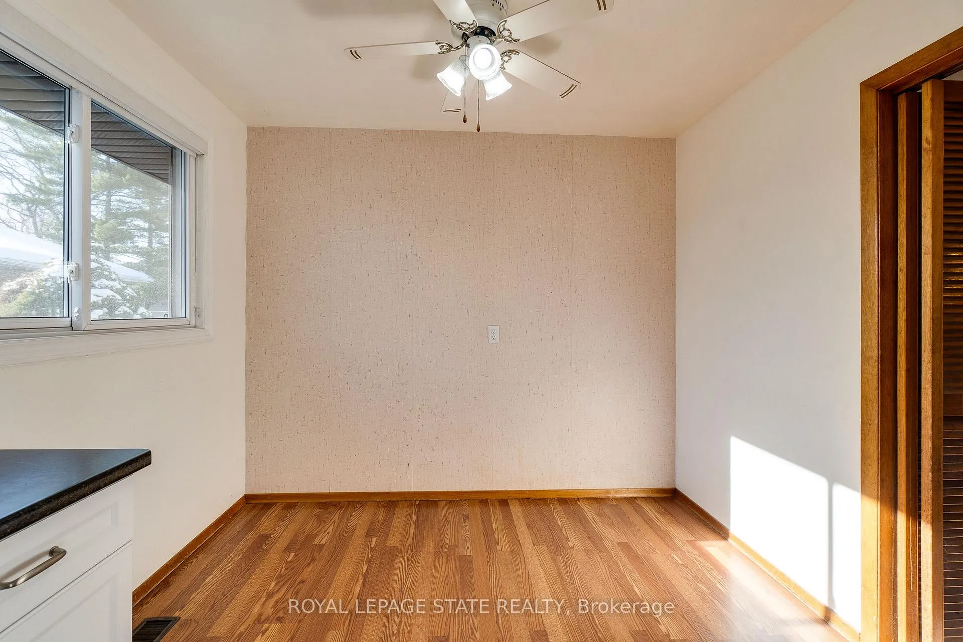 Photo 22 of 286 West 18th Street, Hamilton, Rolston — HOMEH