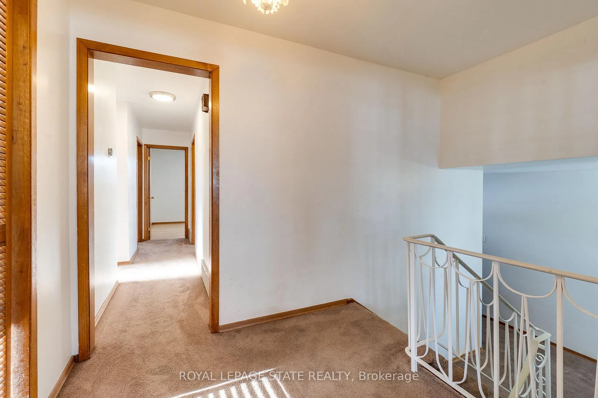 Photo 24 of 286 West 18th Street, Hamilton, Rolston — HOMEH