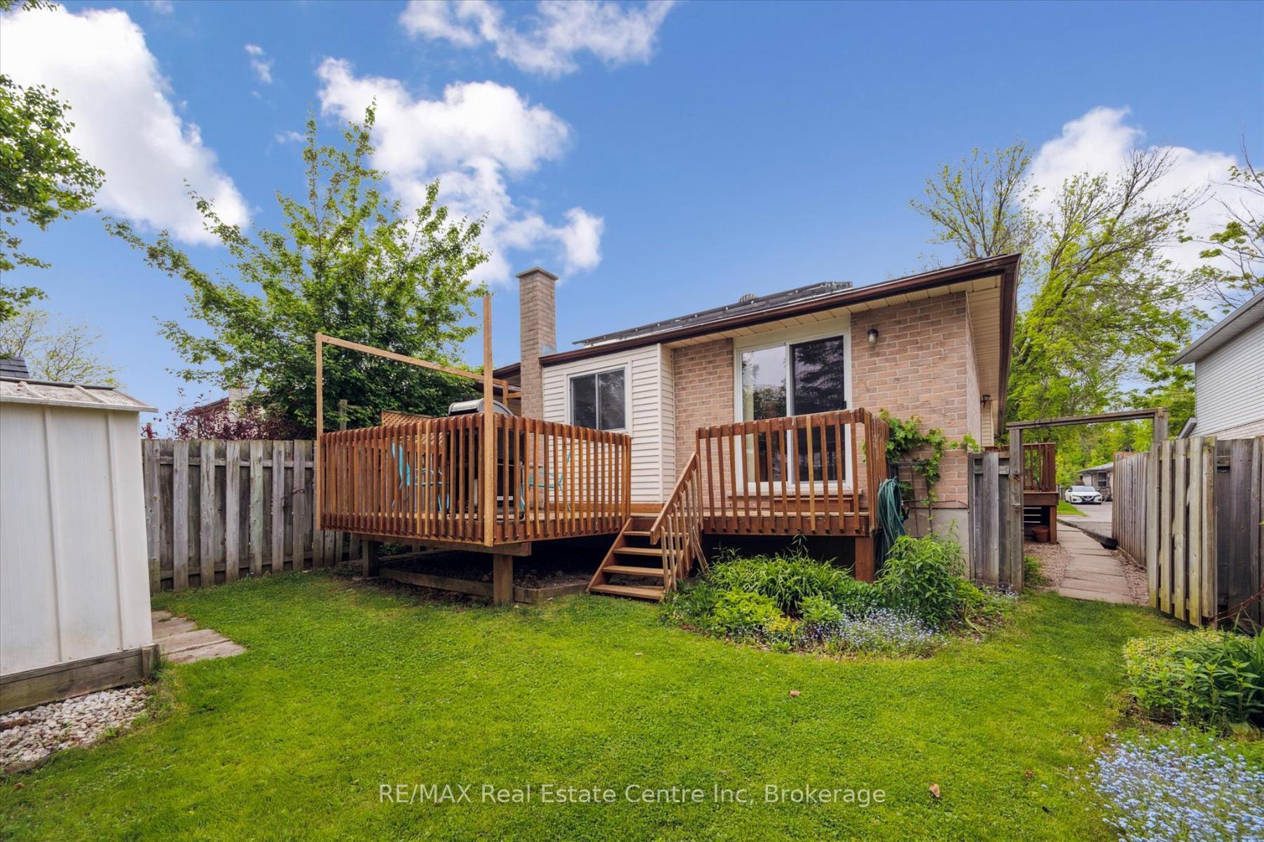 Photo 16 of 61 Leacock Avenue, Guelph, Grange Road — HOMEH